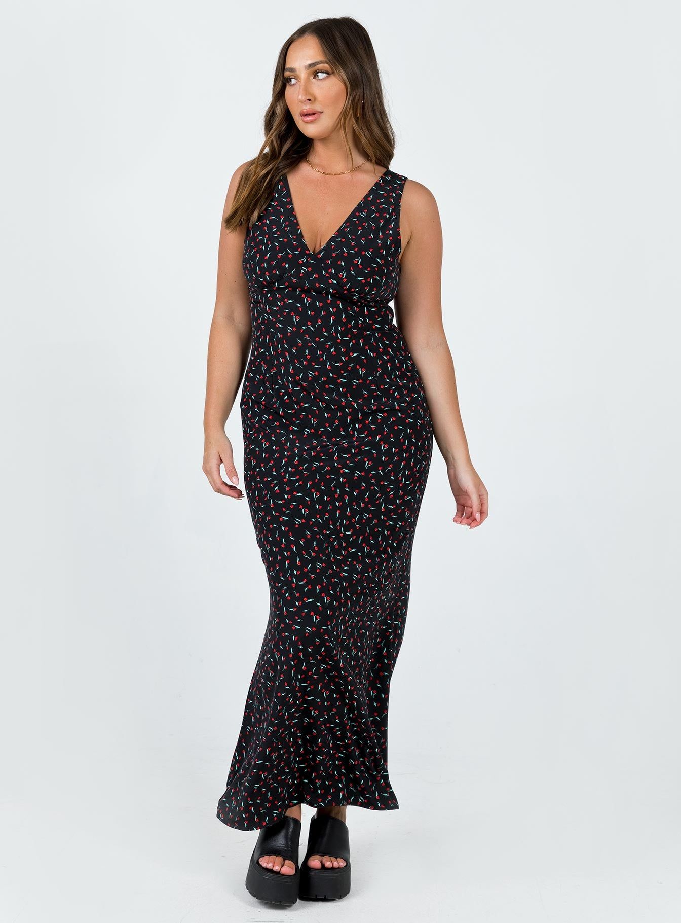 Garrick Maxi Dress Black / Red sold by Princess Polly product image thumbnail 2