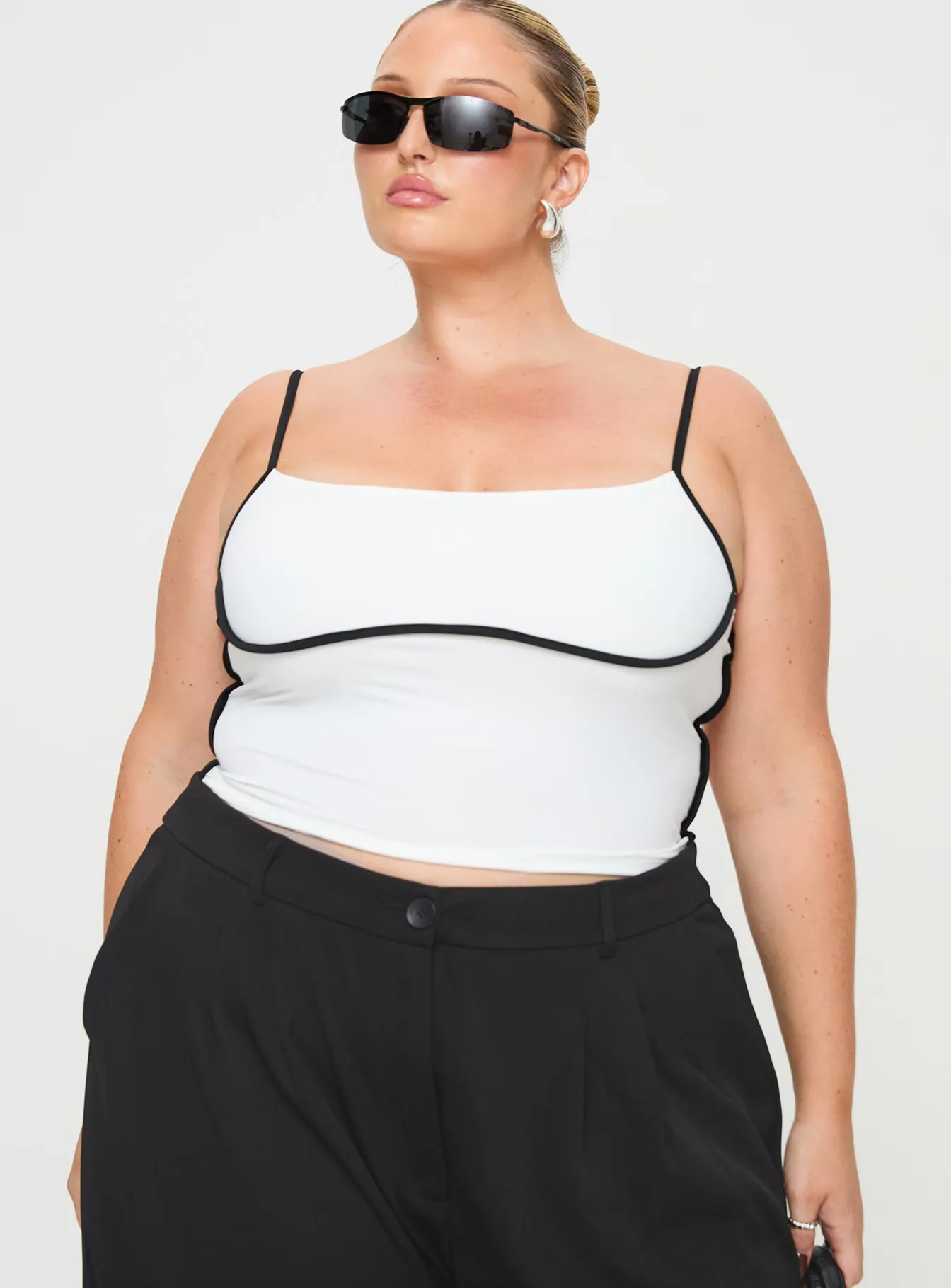 Maidenwell Contrast Top White Curve sold by Princess Polly product image thumbnail 2