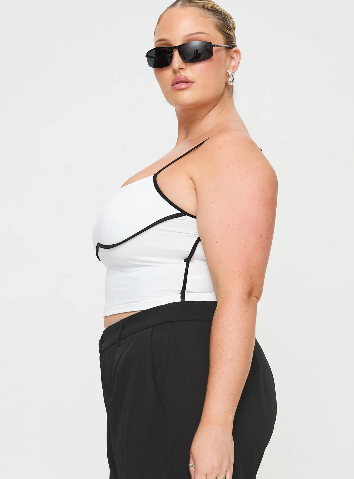 Maidenwell Contrast Top White Curve sold by Princess Polly product image thumbnail 4