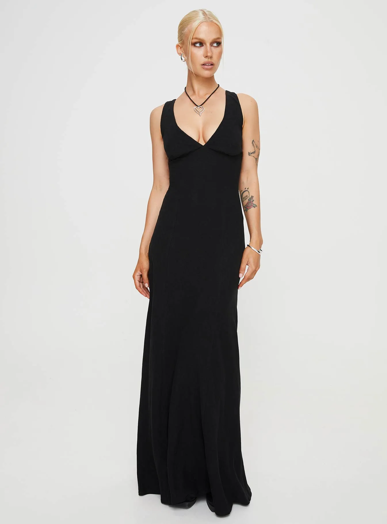 Verde Linen Blend Maxi Dress Black sold by Princess Polly product image thumbnail 4