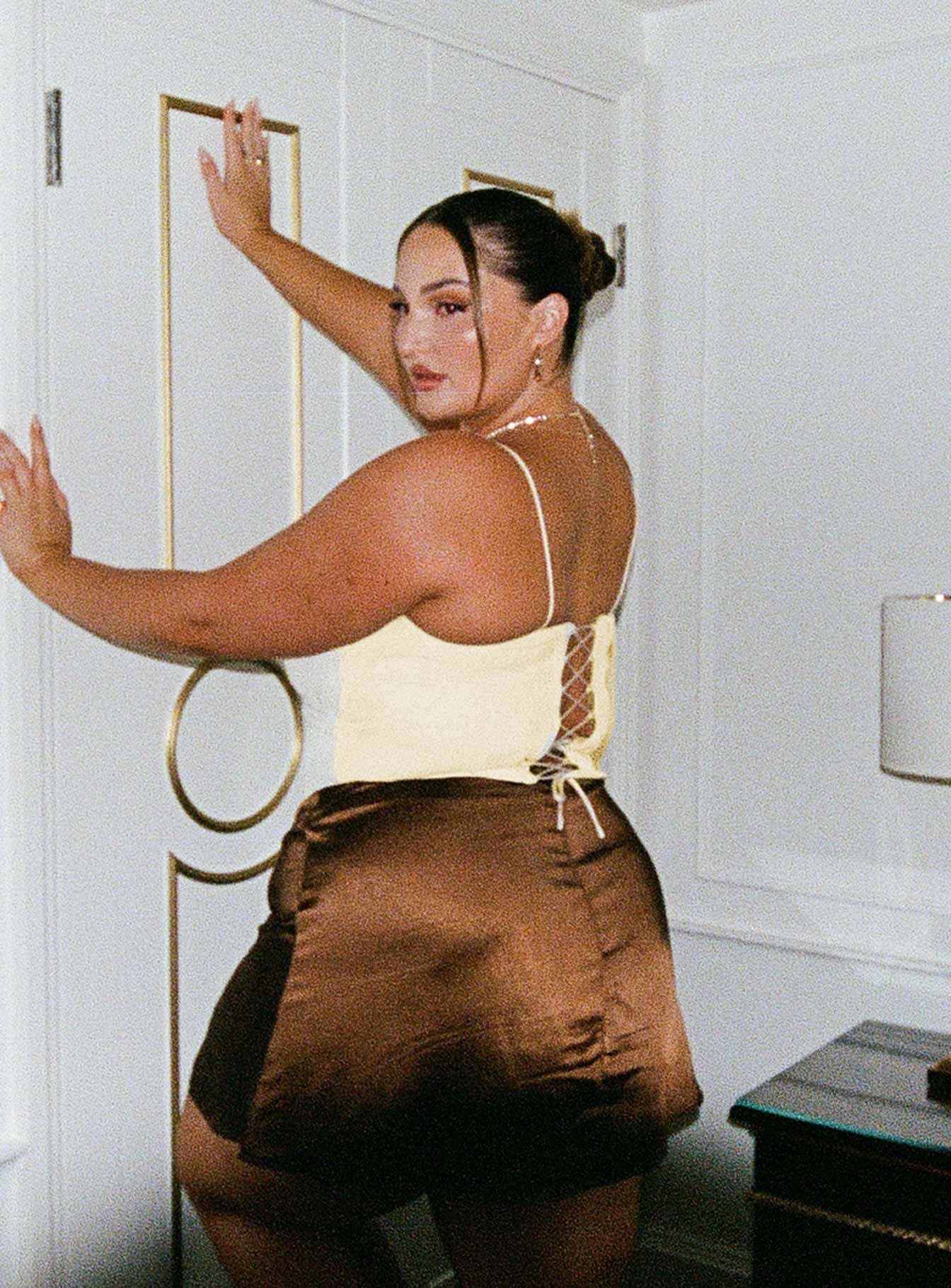 Daintree Plisse Corset Beige Curve sold by Princess Polly product image thumbnail 4