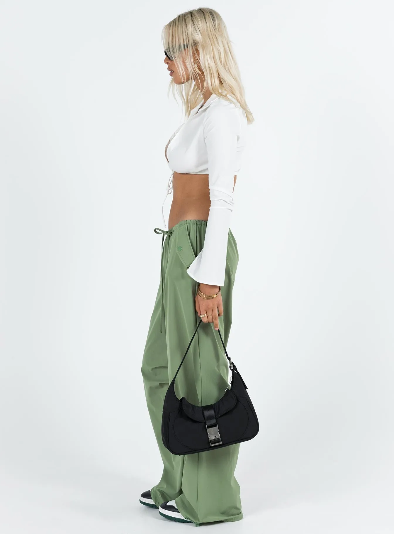 Snow Parachute Pants Green sold by Princess Polly product image thumbnail 4