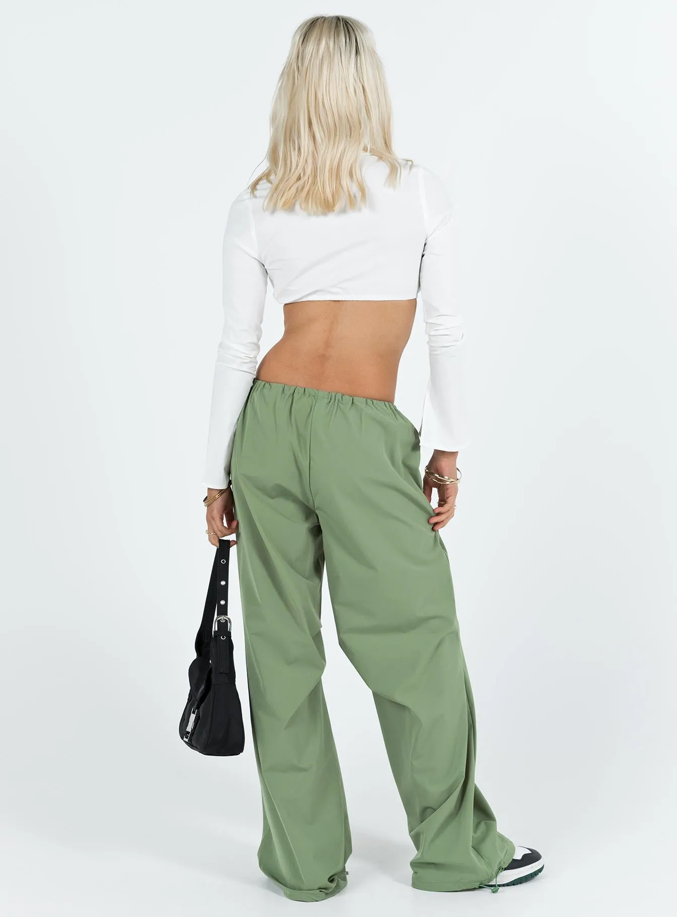 Snow Parachute Pants Green sold by Princess Polly product image thumbnail 5