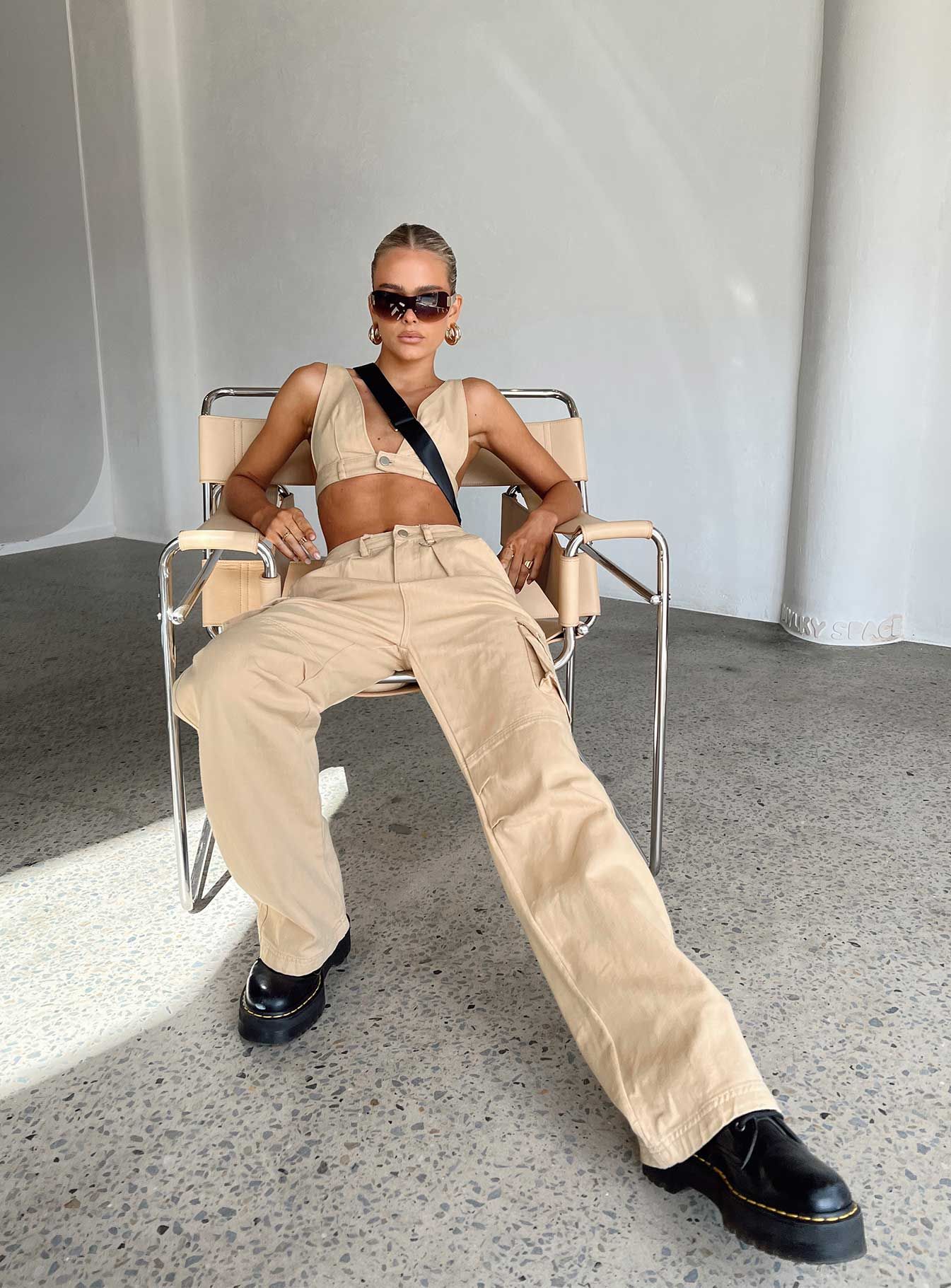 Paige Mid Rise Cargo Jean Denim Beige sold by Princess Polly product image thumbnail 3