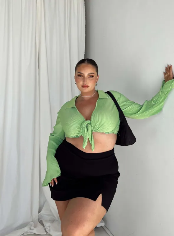 Venga Long Sleeve Top Green Curve sold by Princess Polly