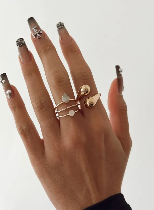 Chelo Ring Set Gold sold by Princess Polly
