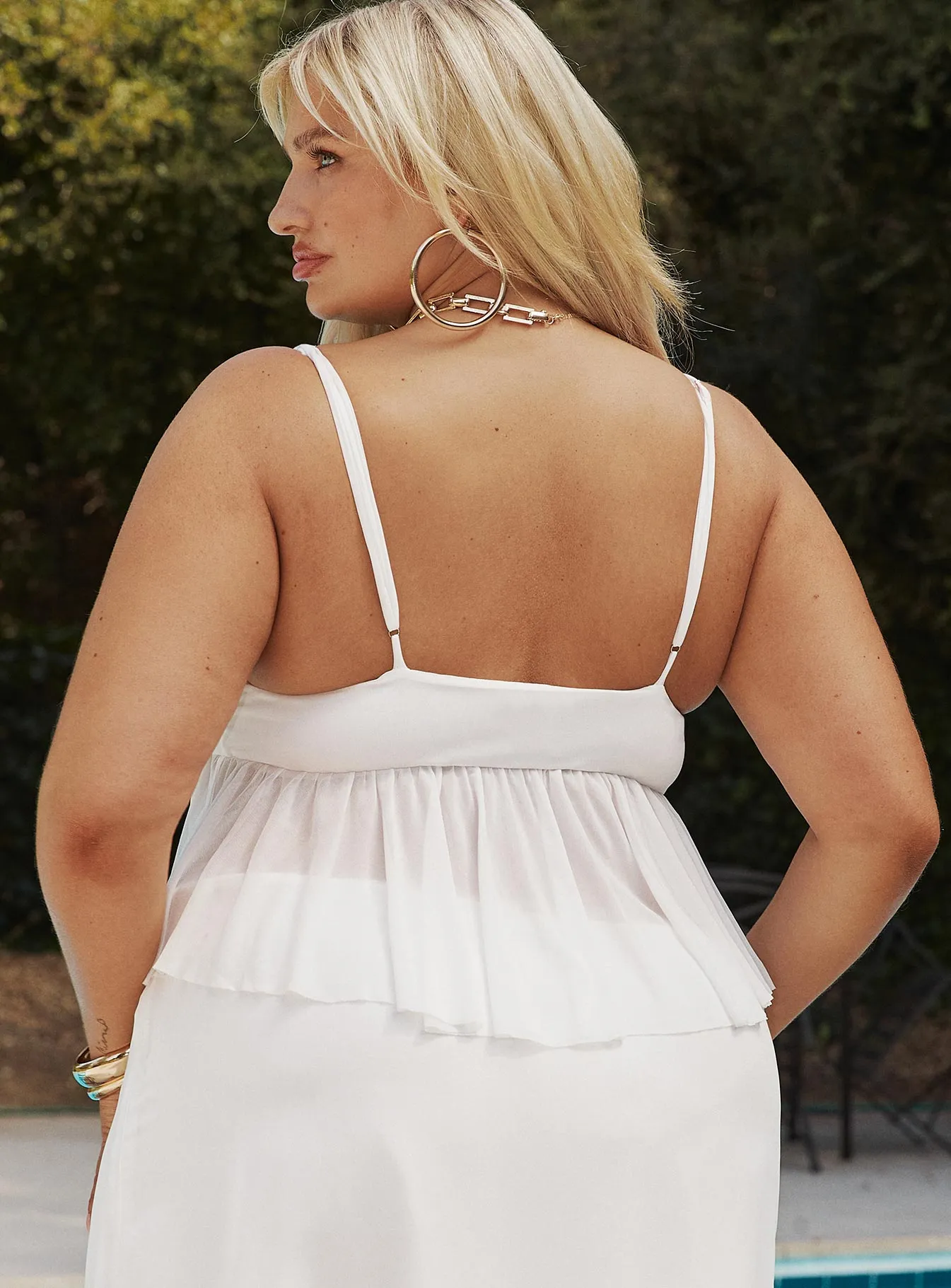 Corella Top White Curve sold by Princess Polly product image thumbnail 4