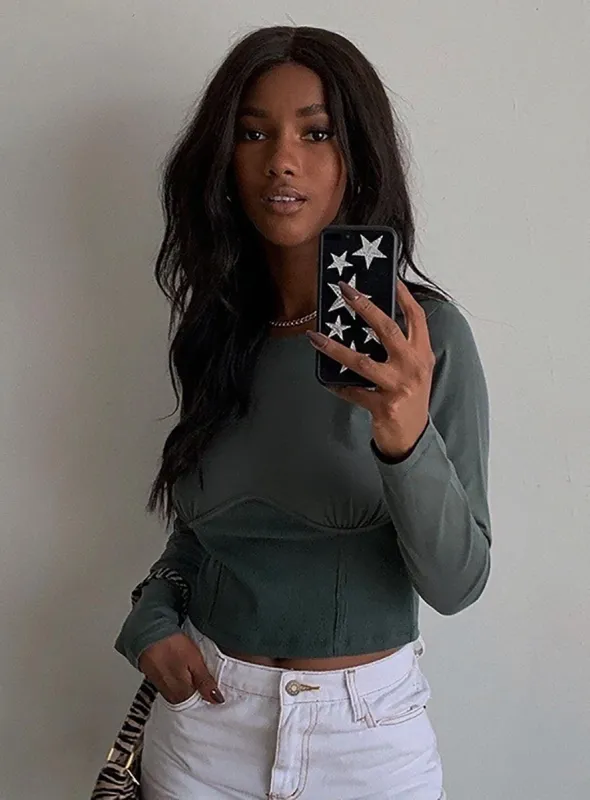 Wildflower Black Velvet Silver Stars iPhone 6/7/8 Case sold by Princess Polly