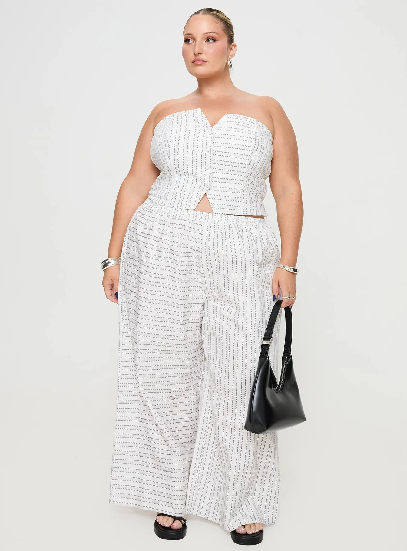 Freddle Strapless Top White Stripe Curve sold by Princess Polly product image thumbnail 3