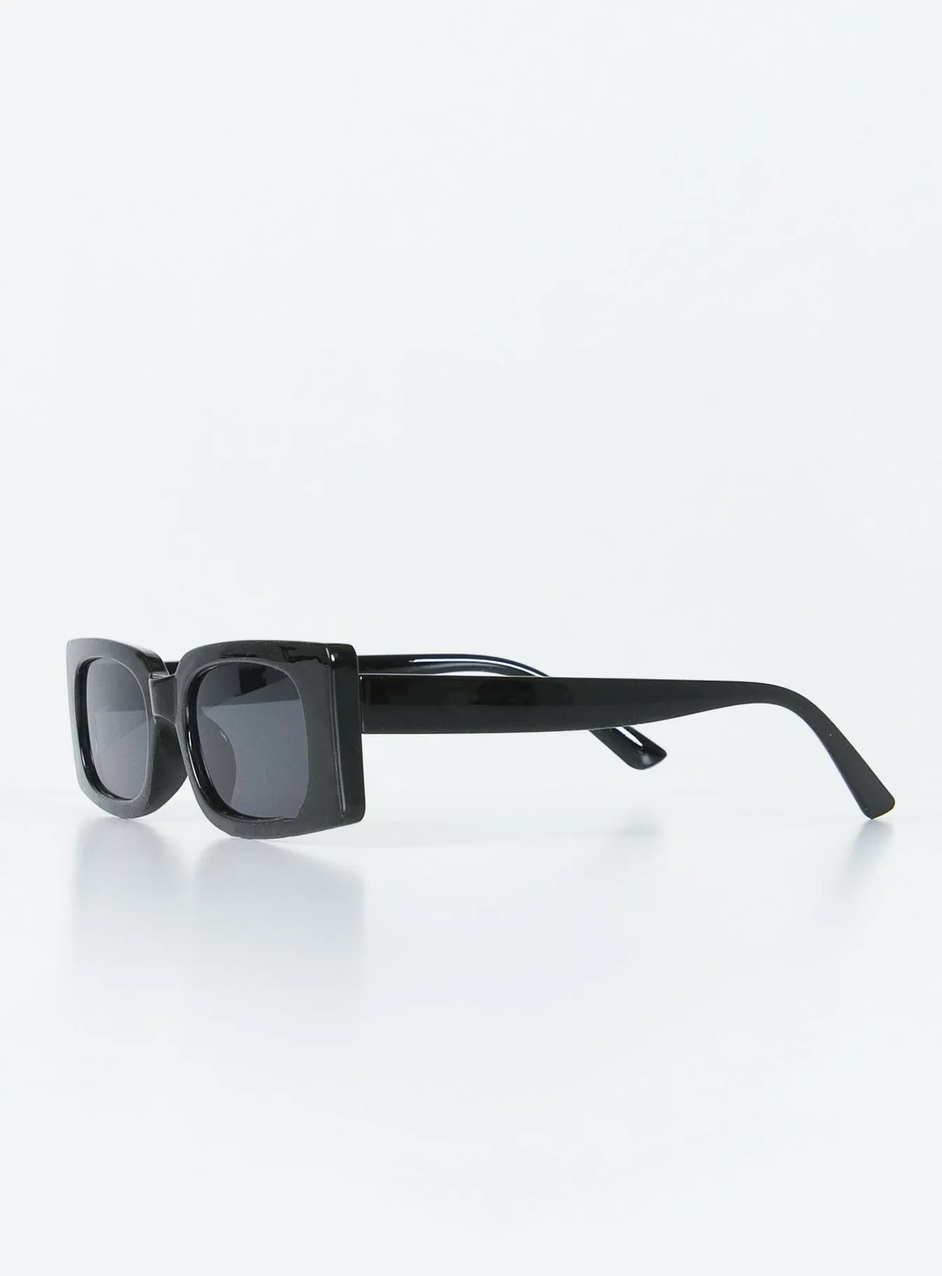 Cahill Sunglasses Black sold by Princess Polly product image thumbnail 3
