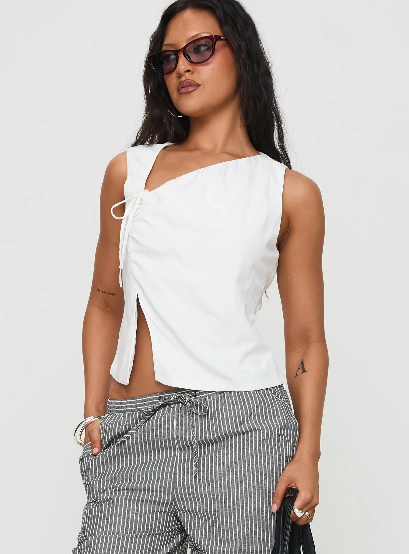 Shanara Top White sold by Princess Polly product image thumbnail 2