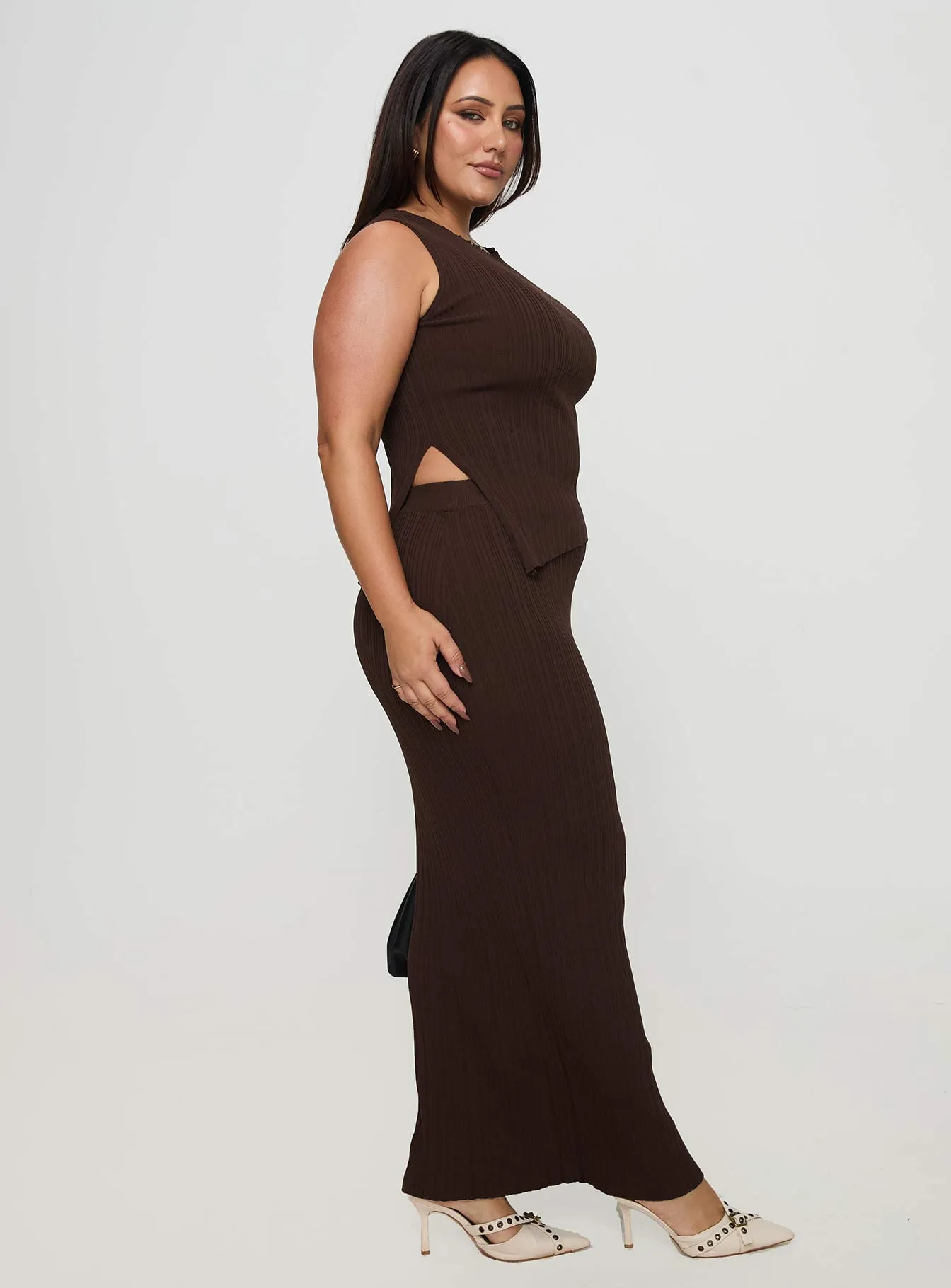 Basile Set Chocolate Curve sold by Princess Polly product image thumbnail 4