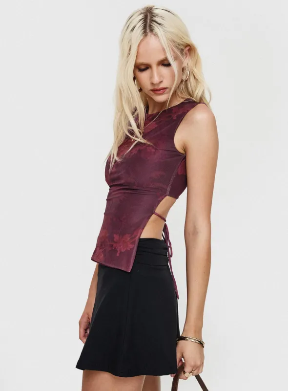 Uzo Top Red Floral sold by Princess Polly