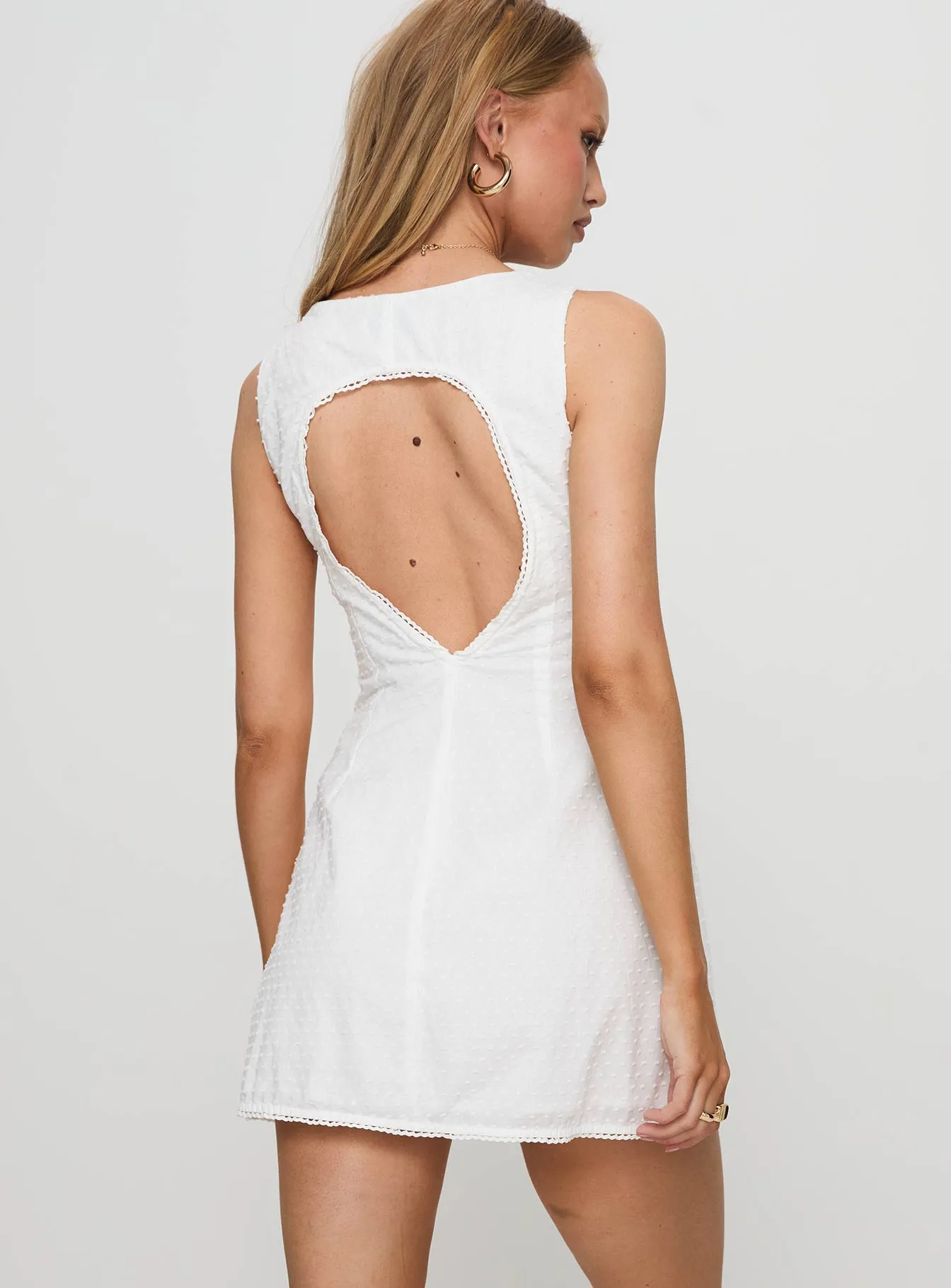 Susanne Keyhole Shift Mini Dress White sold by Princess Polly product image thumbnail 5