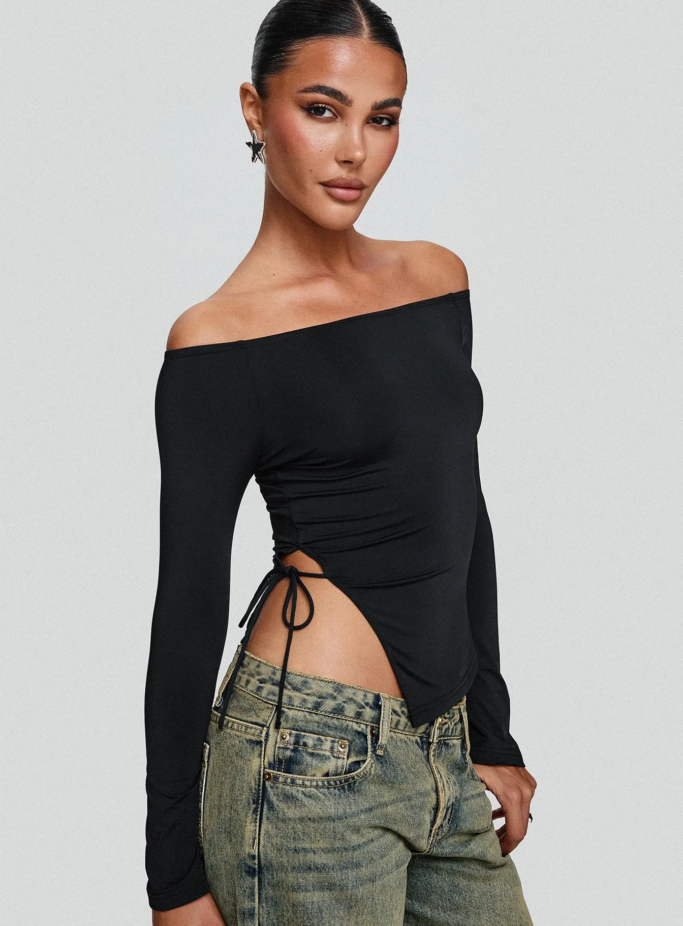 Endellion Off Shoulder Long Sleeve Top Black sold by Princess Polly