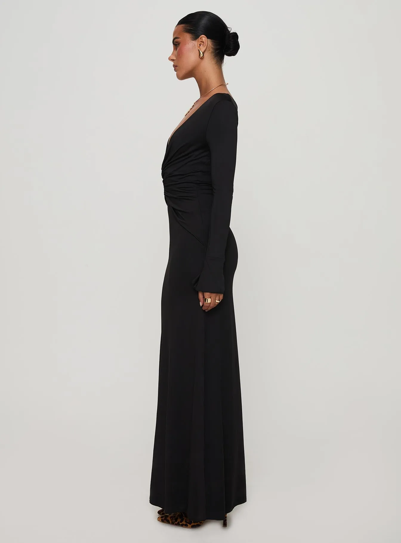 Lezure Plunge Long Sleeve Maxi Dress Black sold by Princess Polly product image thumbnail 4