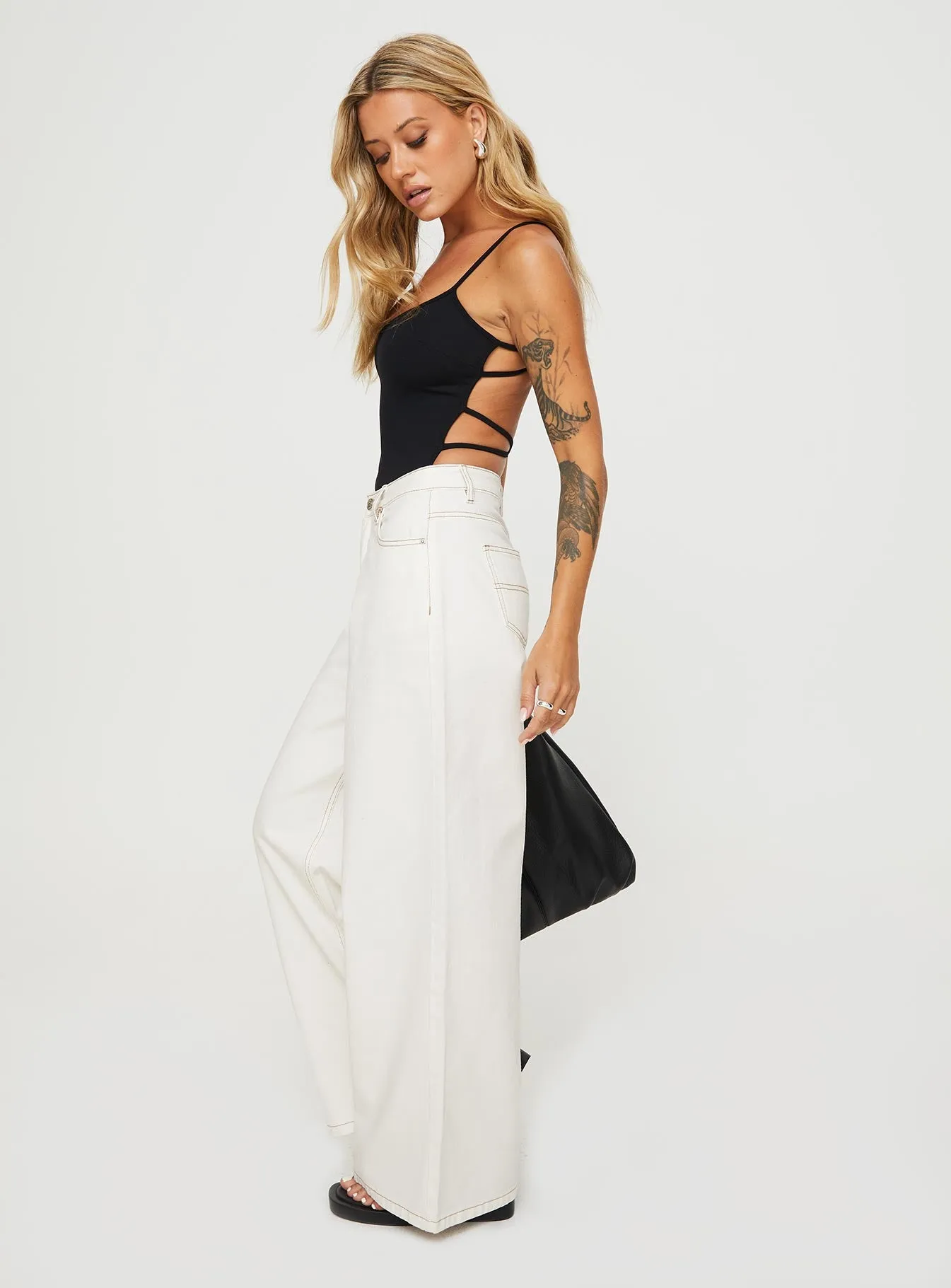 Naylor Mid Rise Wide Leg Jeans Cream Tall sold by Princess Polly product image thumbnail 4