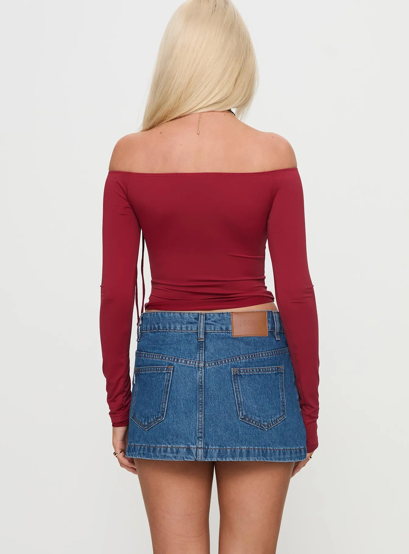 Nicolina Low Rise Denim Mini Skirt Light Wash sold by Princess Polly product image thumbnail 4