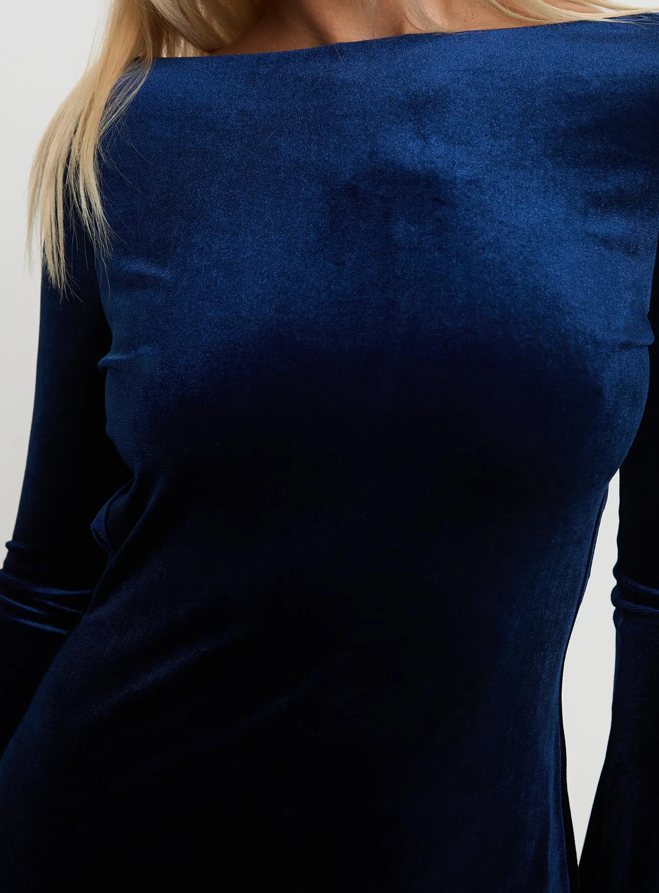 Syrene Long Sleeve Velvet Mini Dress Navy sold by Princess Polly product image thumbnail 5