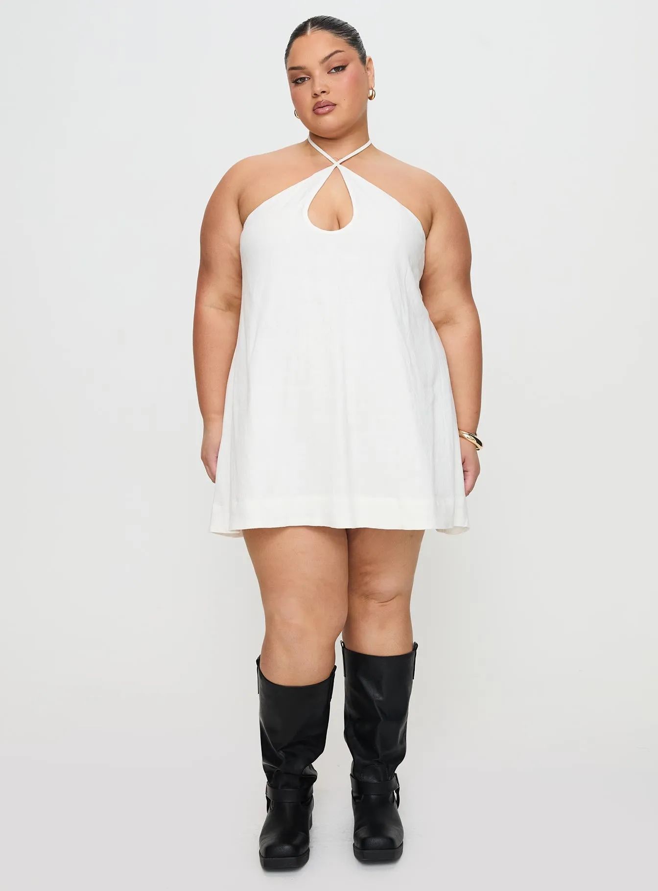 Thomasina Linen Halter Dress White Curve sold by Princess Polly product image thumbnail 3