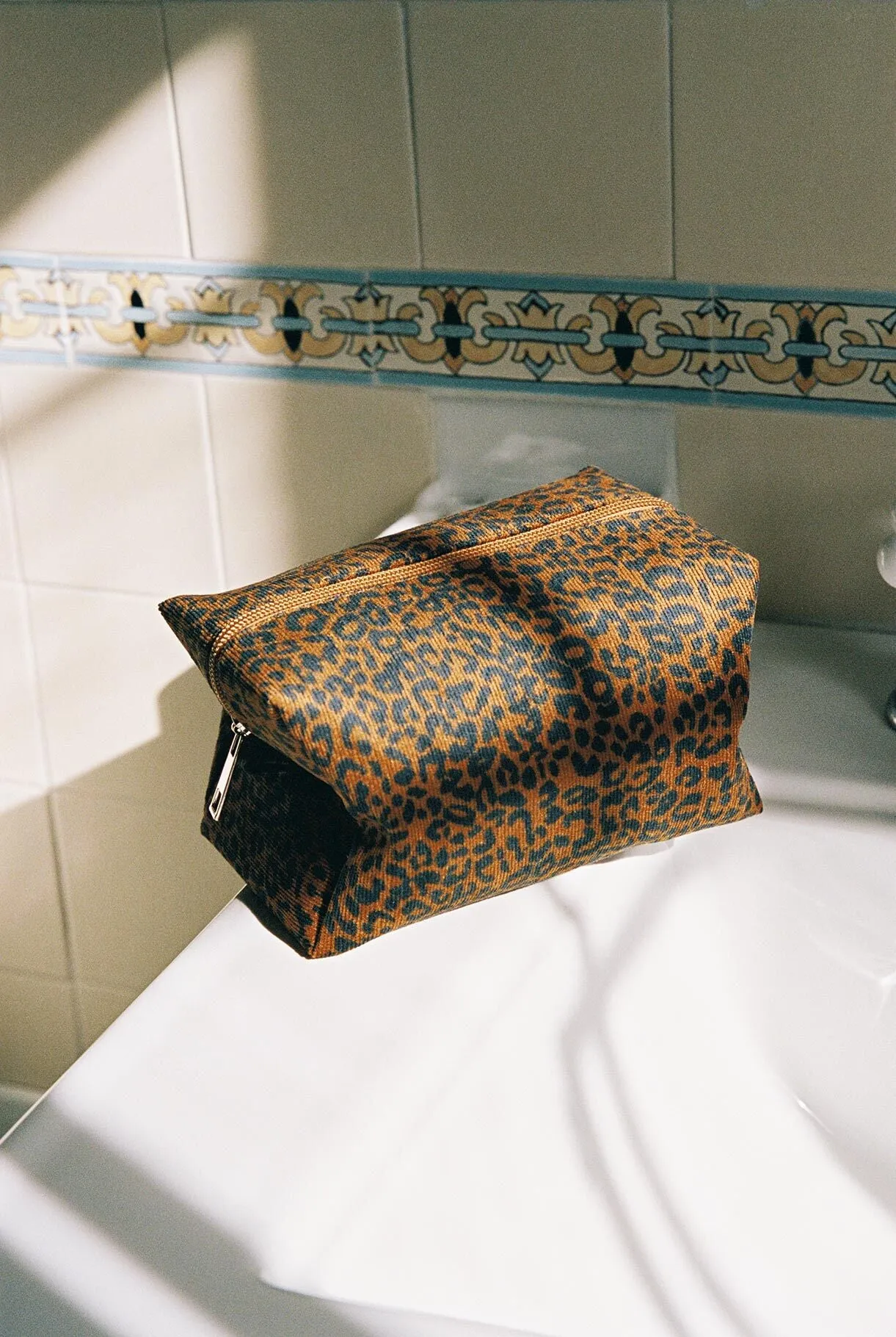 Cappucino Pouch Leopard sold by Princess Polly