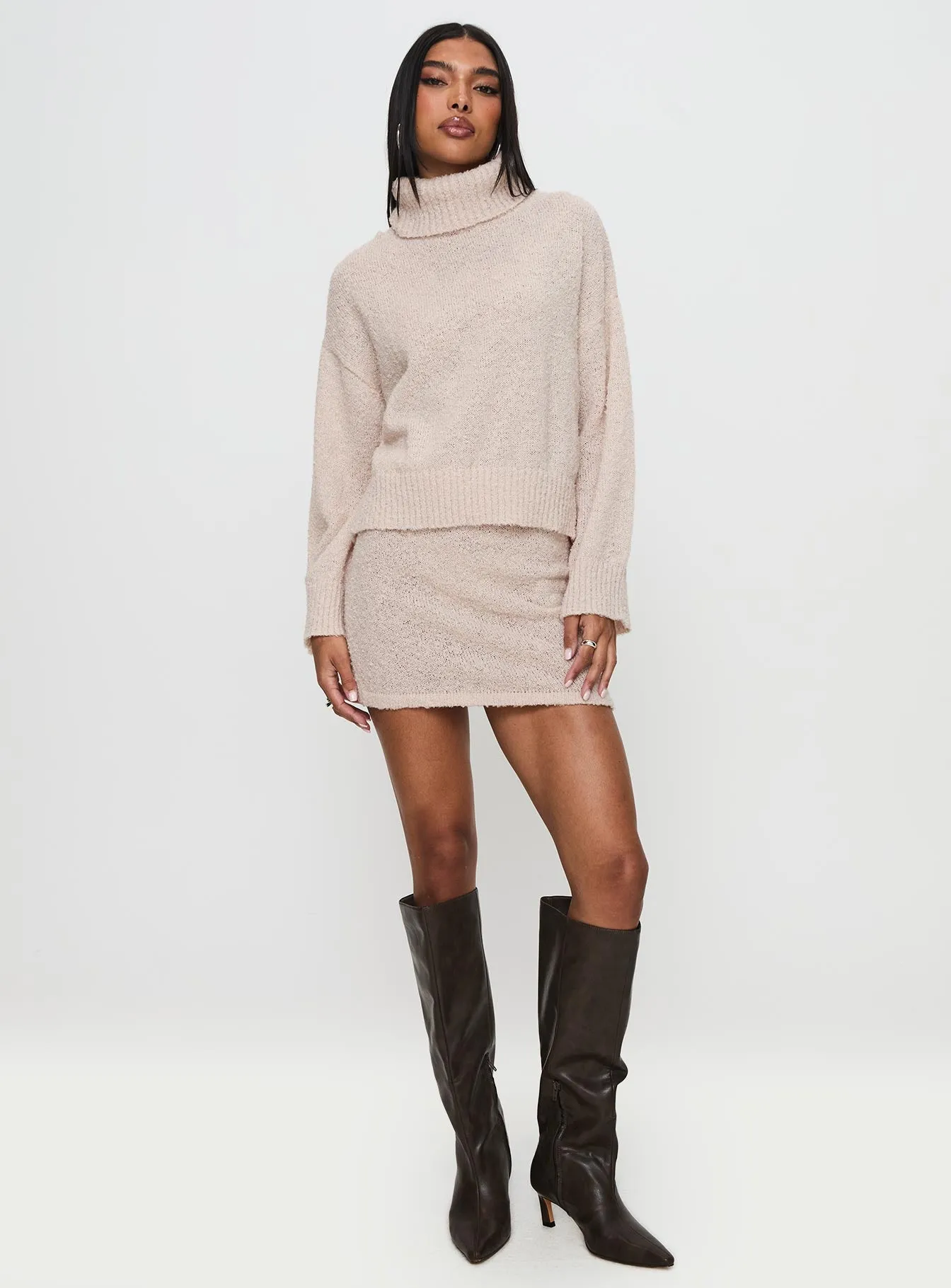 Isavella Set Beige sold by Princess Polly product image thumbnail 3