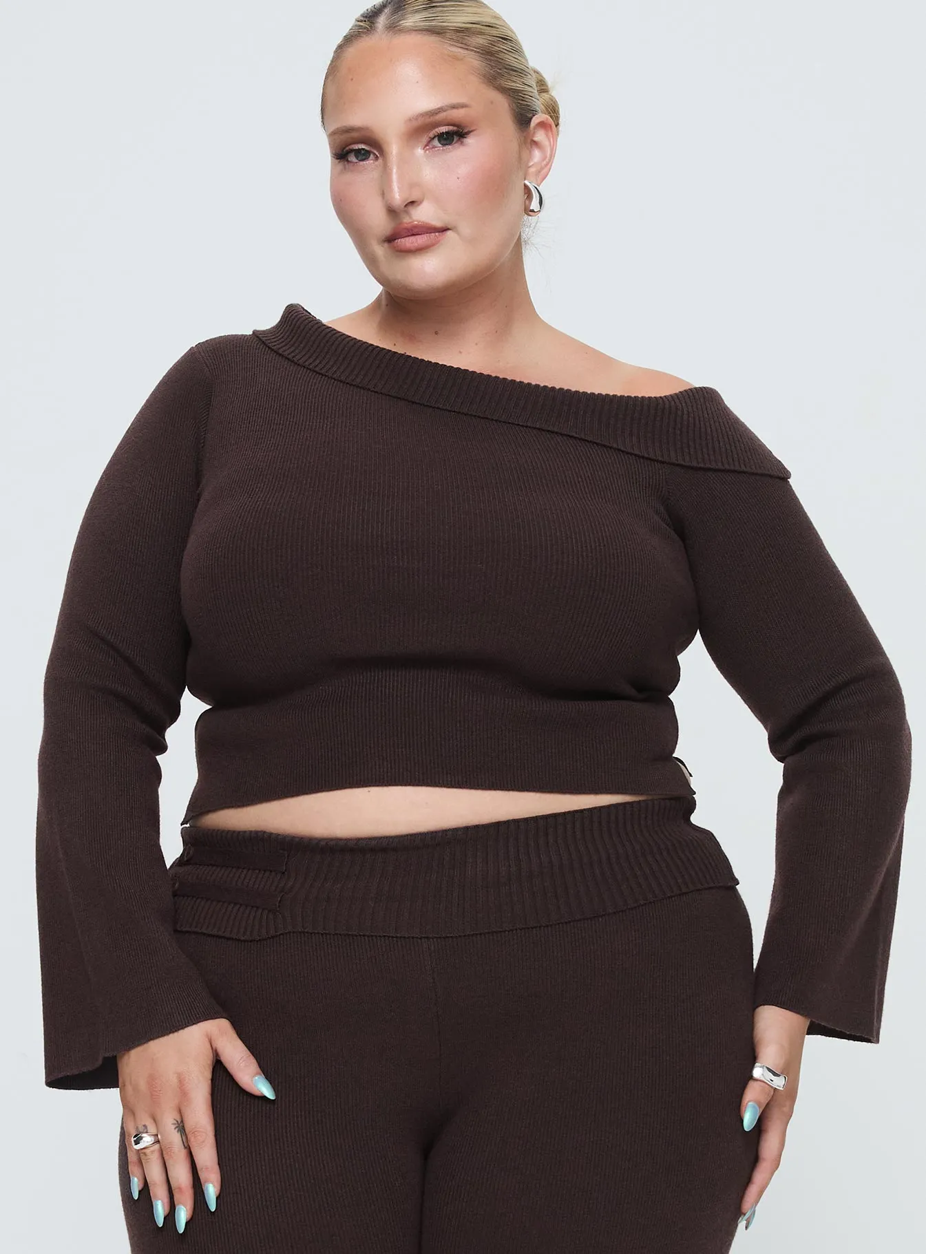 Sina Off The Shoulder Top Chocolate Curve sold by Princess Polly product image thumbnail 2