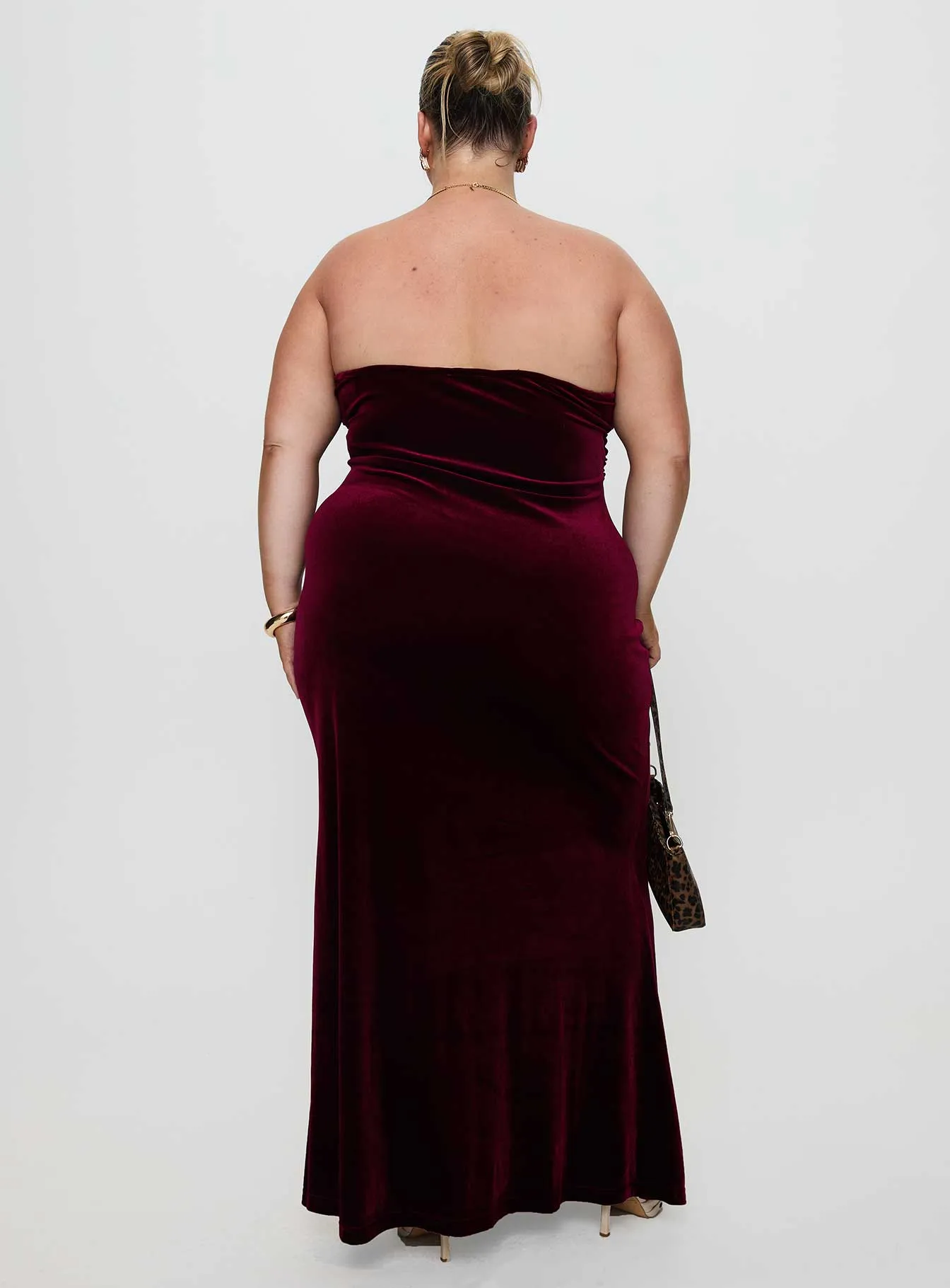 Irena Strapless Maxi Dress Burgundy Curve sold by Princess Polly product image thumbnail 5