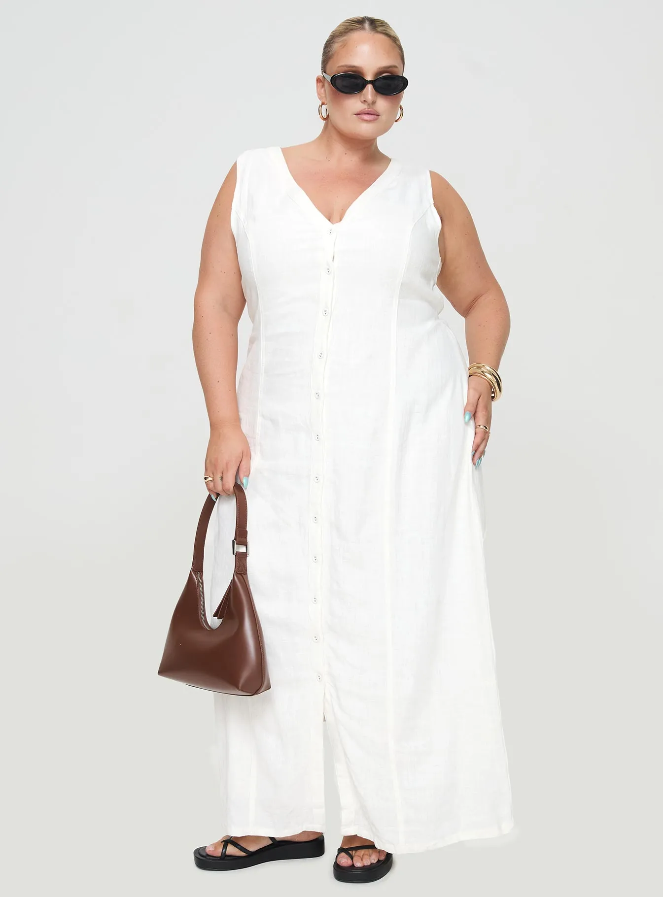 Summer Season Linen Blend Maxi Dress White Curve sold by Princess Polly product image thumbnail 3