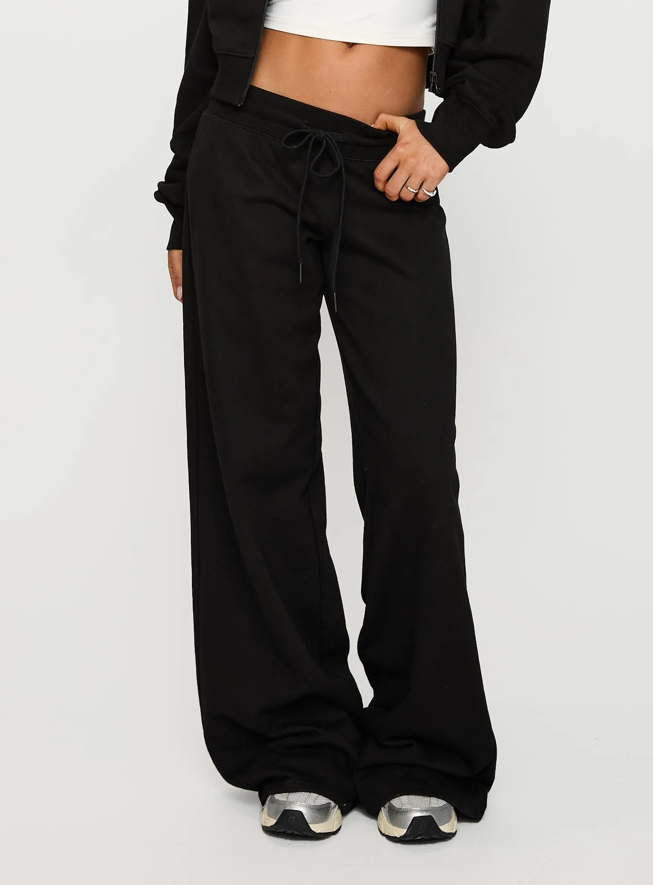 Mindful Low Rise Pant Black sold by Princess Polly product image thumbnail 2