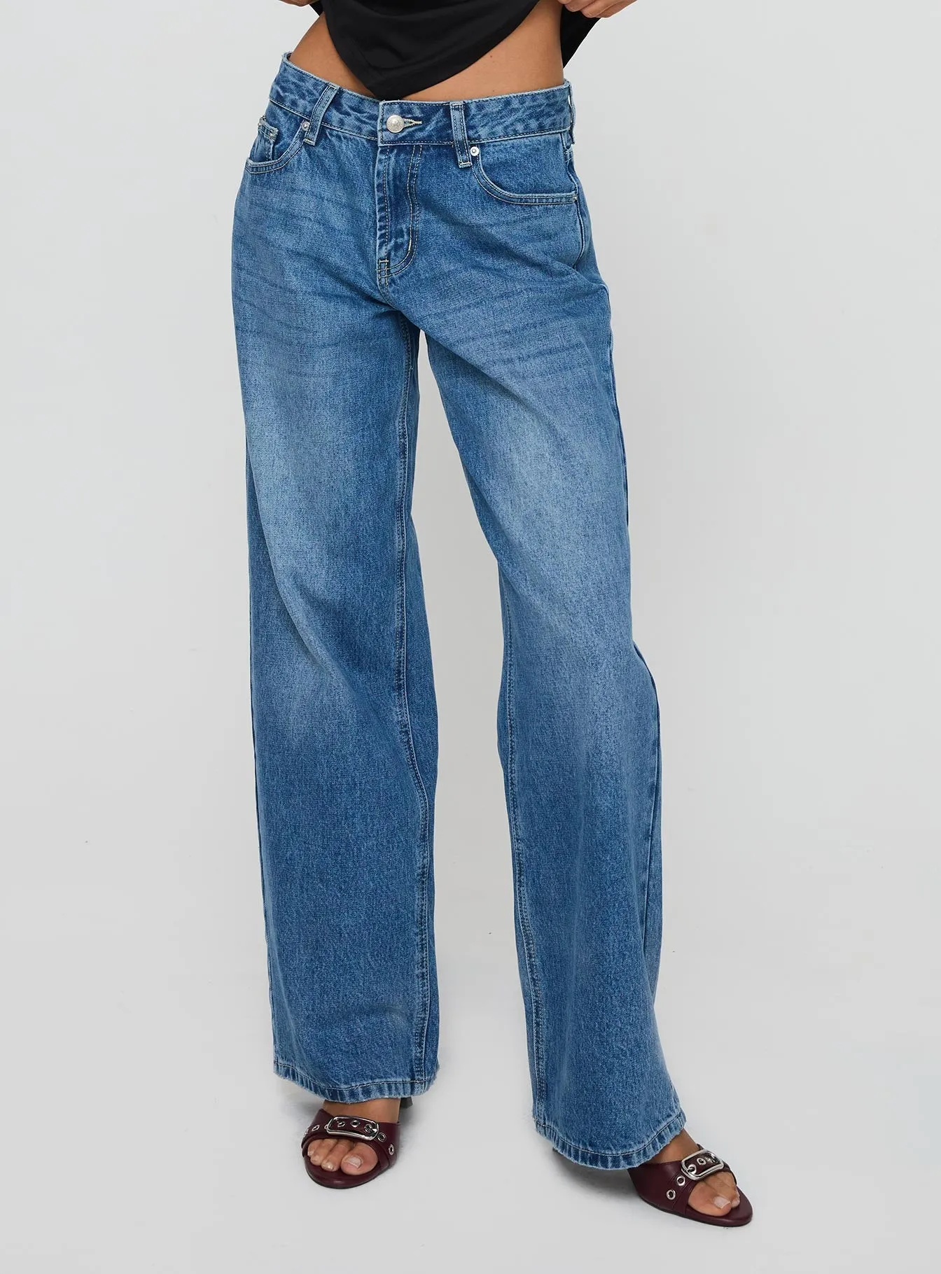 Serenitia Mid Rise Relaxed Jeans Mid Blue Wash Petite sold by Princess Polly product image thumbnail 2