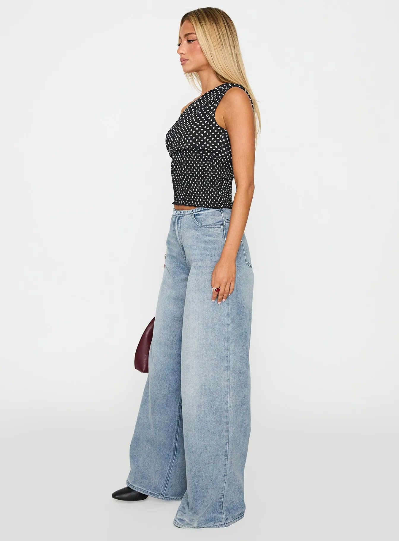 Bowe Low Rise Wide Leg Jeans Blue sold by Princess Polly product image thumbnail 4