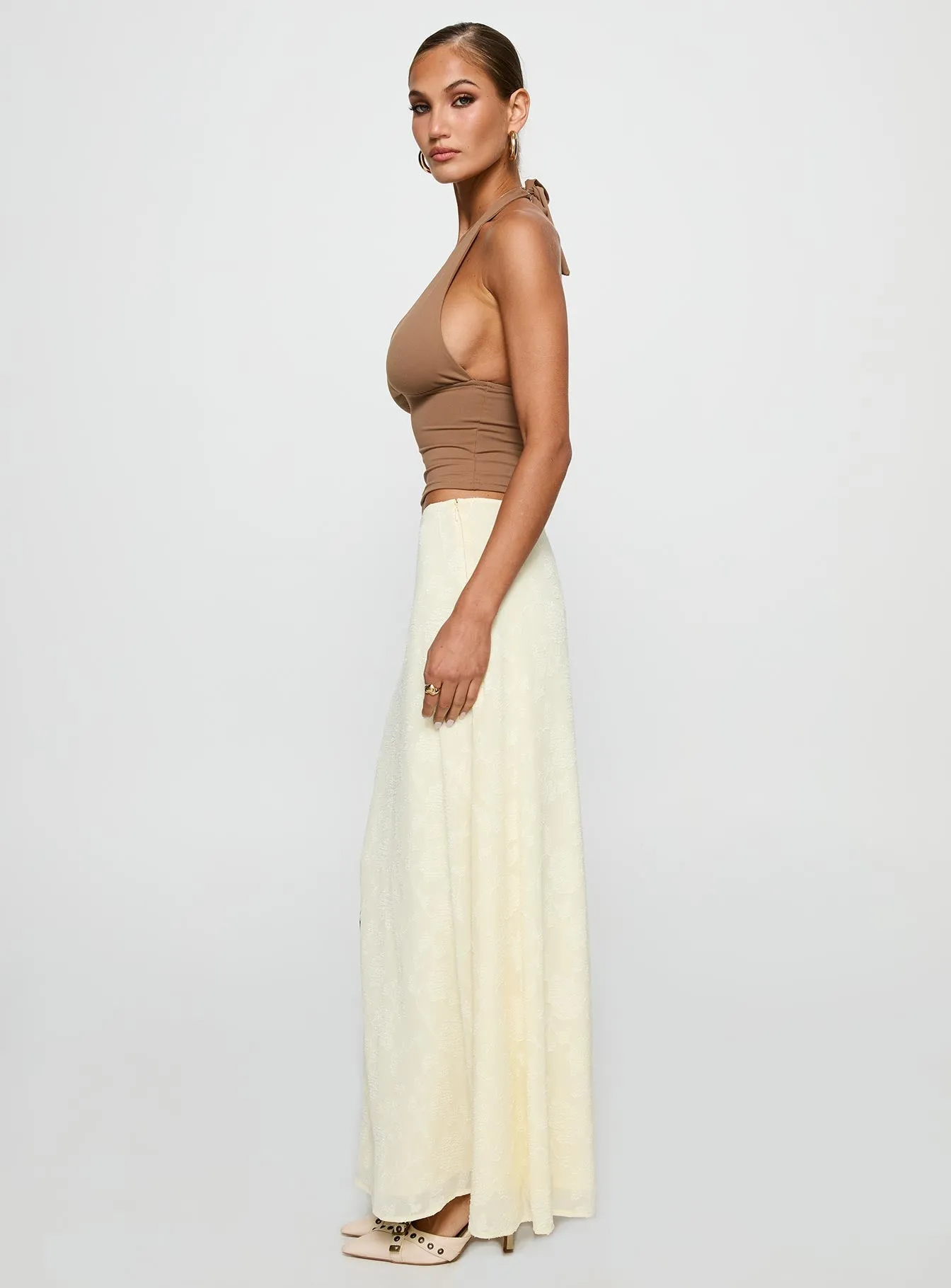 Su Casa Low Waist Maxi Skirt Yellow sold by Princess Polly product image thumbnail 3