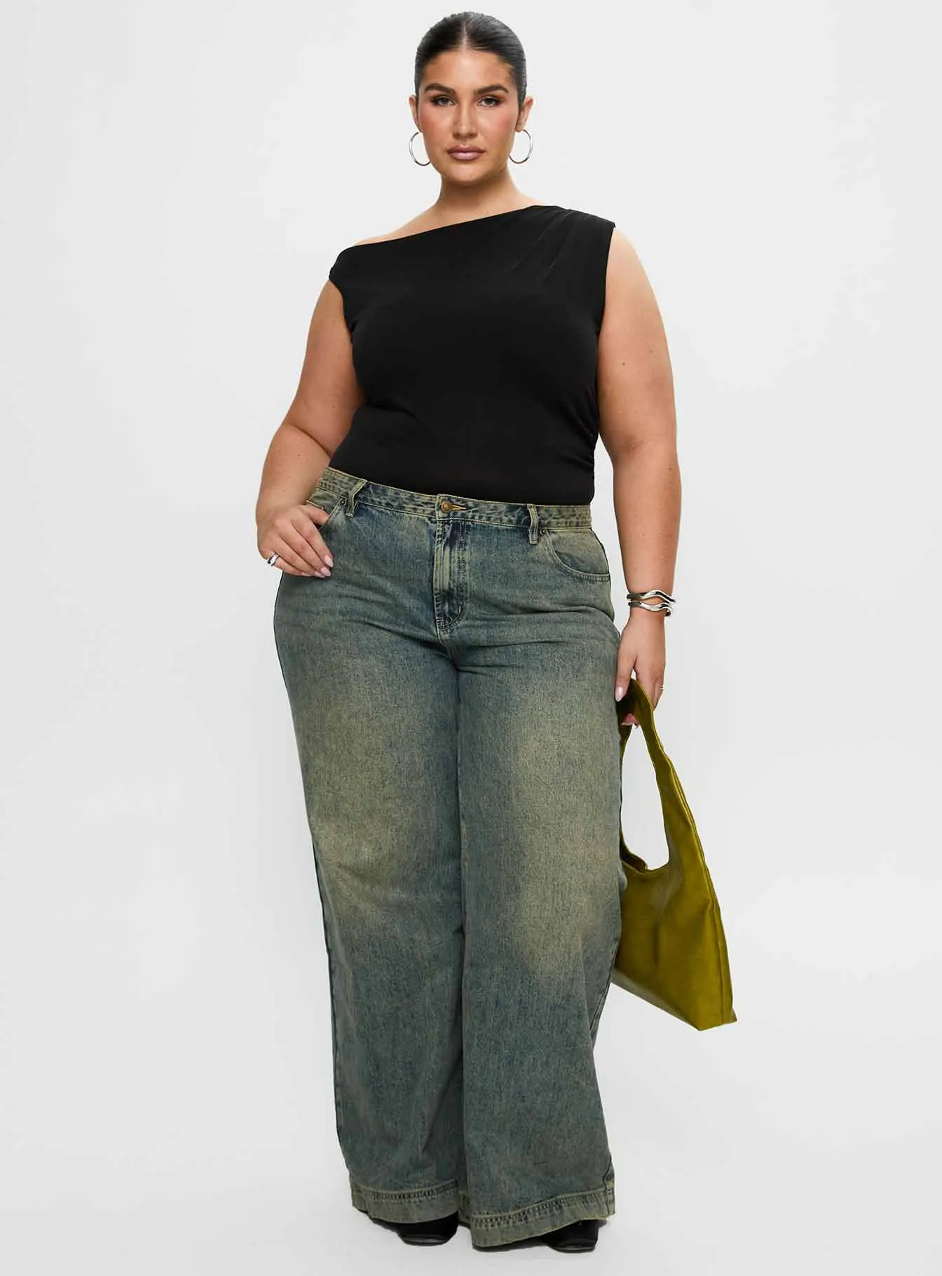 Miyako Bodysuit Black Curve sold by Princess Polly product image thumbnail 2