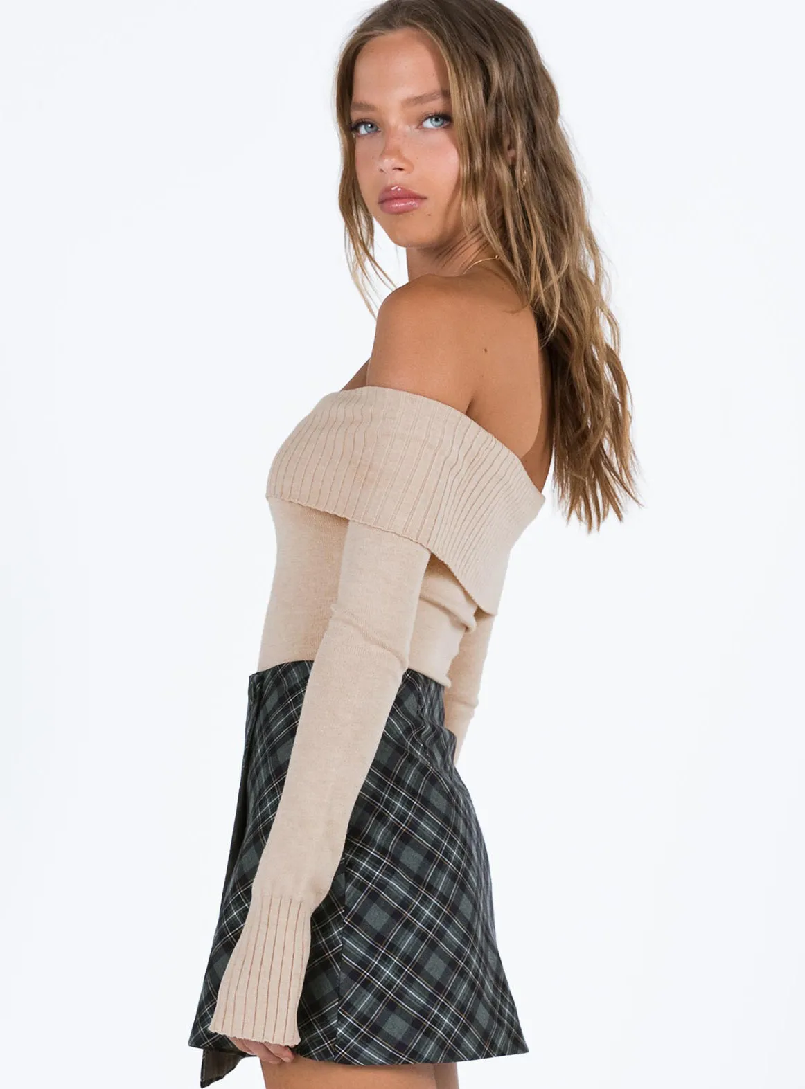 Savani Off The Shoulder Bodysuit Beige sold by Princess Polly product image thumbnail 4