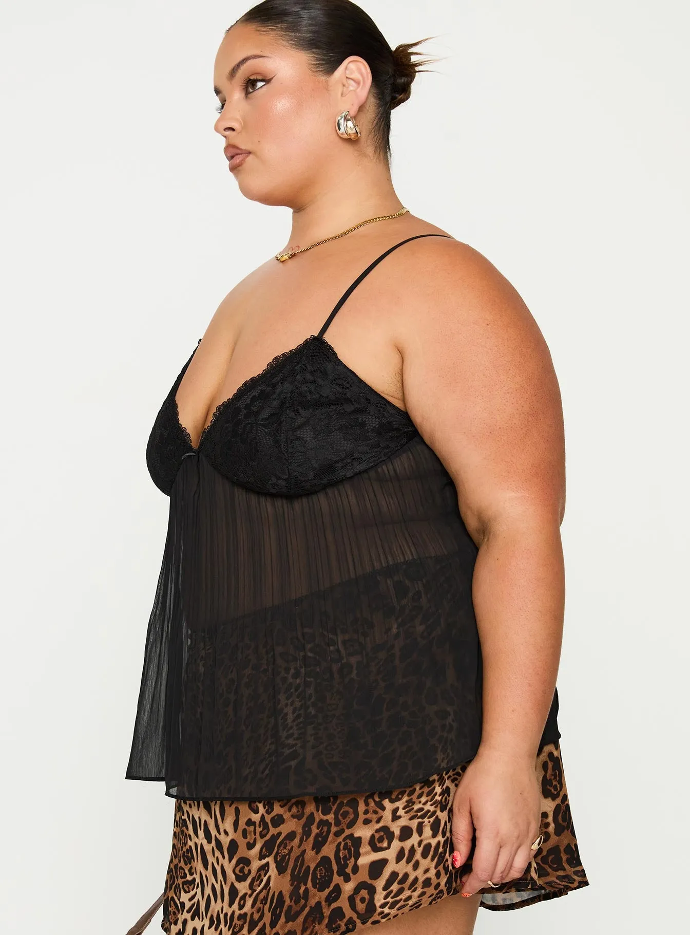 Zami Pleat Top Black Curve sold by Princess Polly product image thumbnail 4