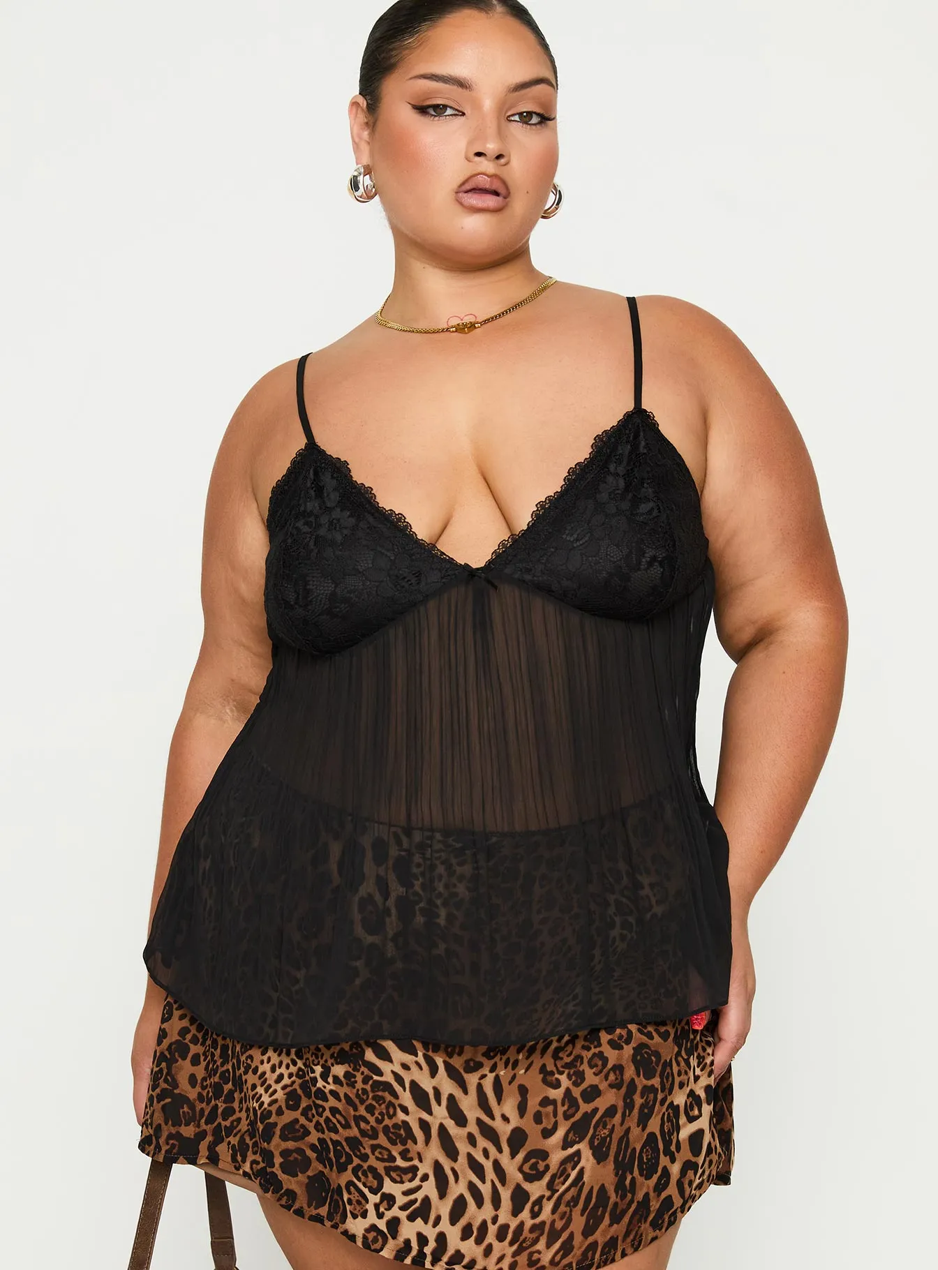 Zami Pleat Top Black Curve sold by Princess Polly product image thumbnail 2