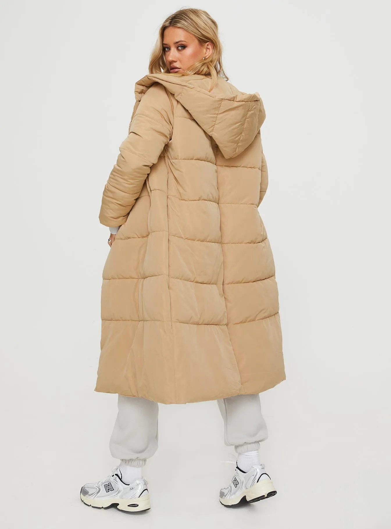 Philo Longline Hooded Puffer Jacket Beige sold by Princess Polly product image thumbnail 5