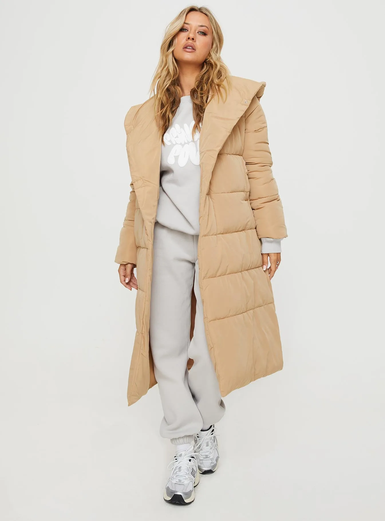 Philo Longline Hooded Puffer Jacket Beige sold by Princess Polly product image thumbnail 3