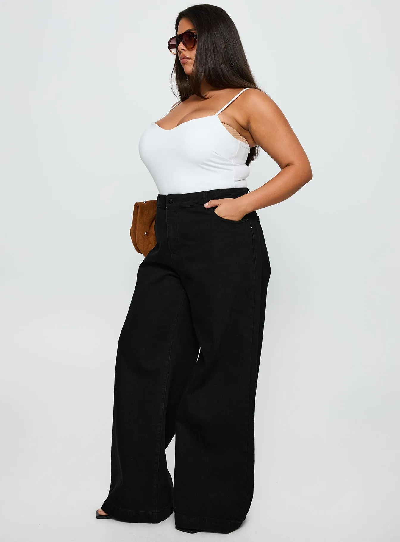 Goldie High Rise Wide Leg Jeans True Black Curve sold by Princess Polly product image thumbnail 4