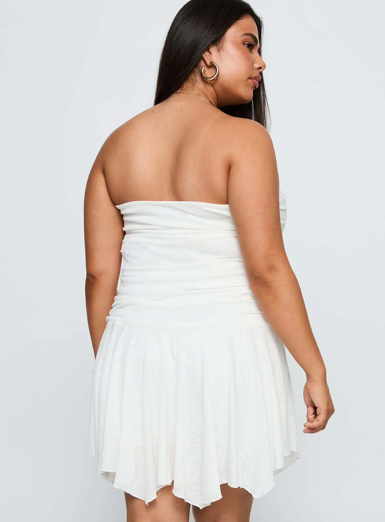 Minxie Strapless Playsuit White Curve sold by Princess Polly product image thumbnail 5