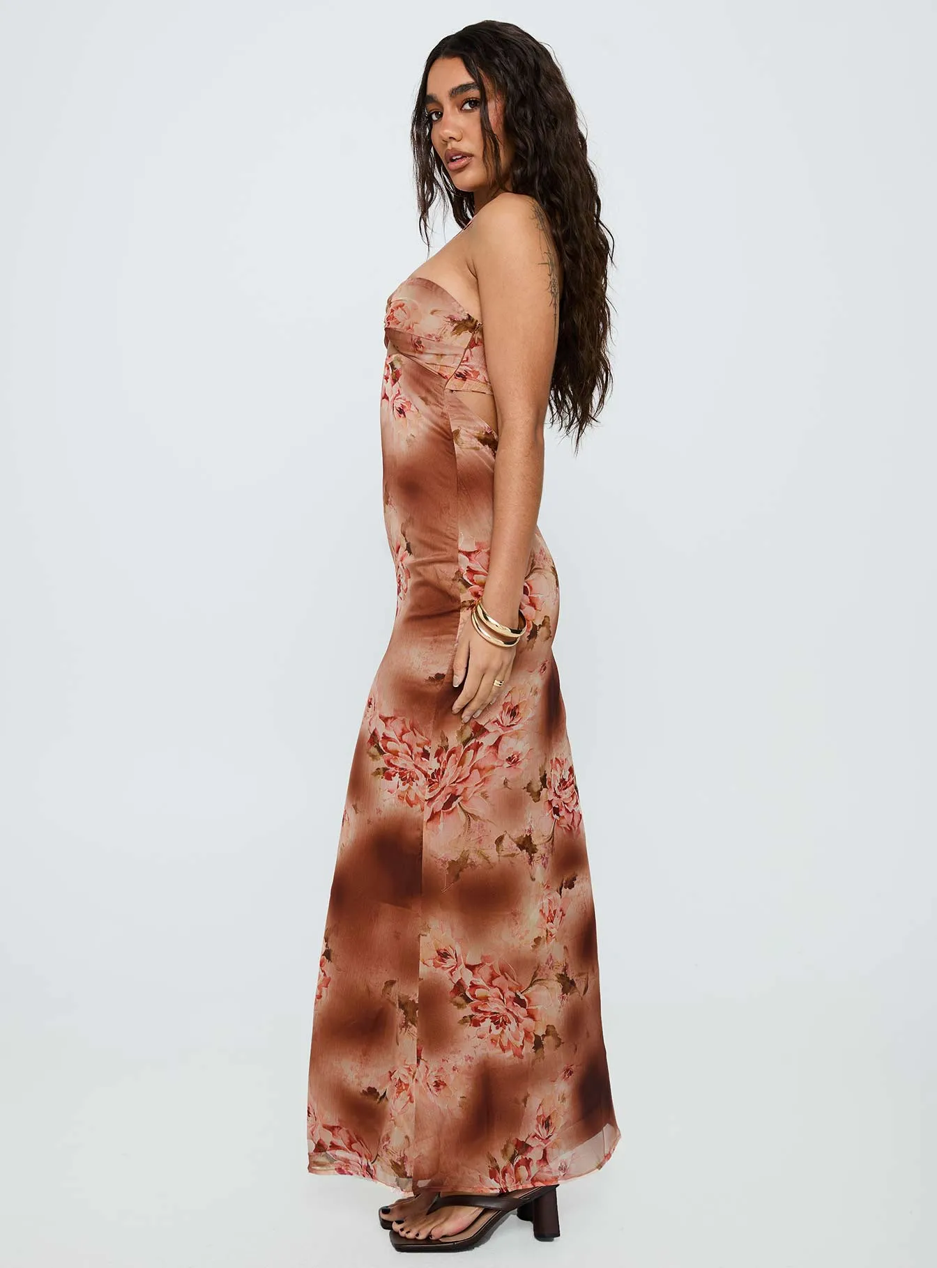 Saye Halter Twist Maxi Dress Multi sold by Princess Polly product image thumbnail 4