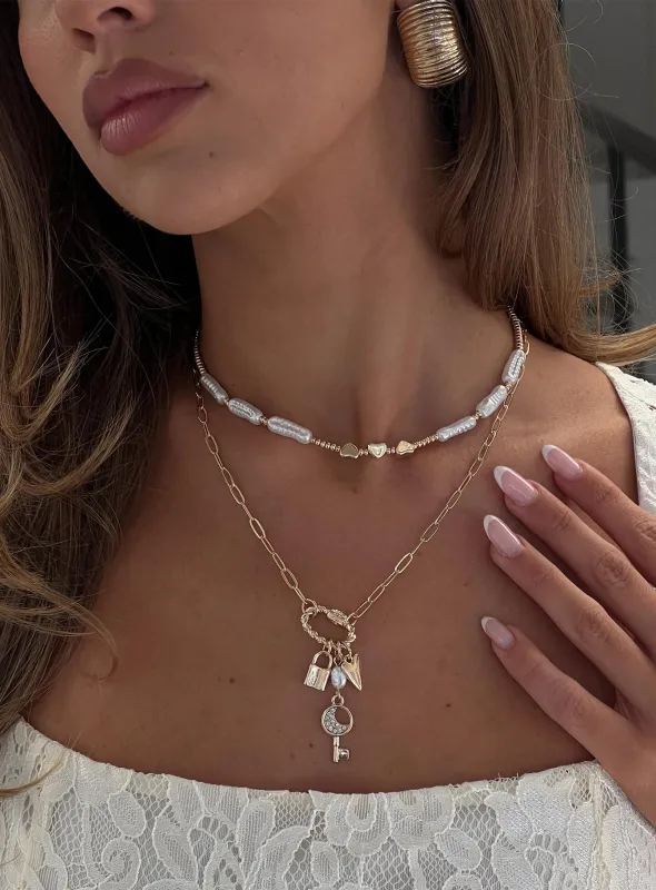 Victorea Necklace Set Gold sold by Princess Polly