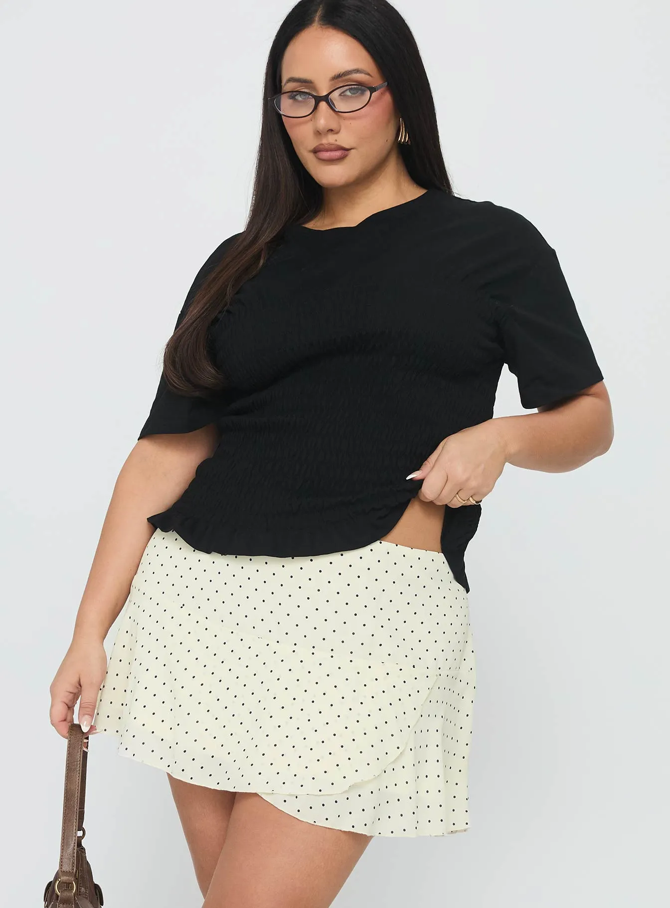 Sonsie Mini Skirt Cream Curve sold by Princess Polly product image thumbnail 4