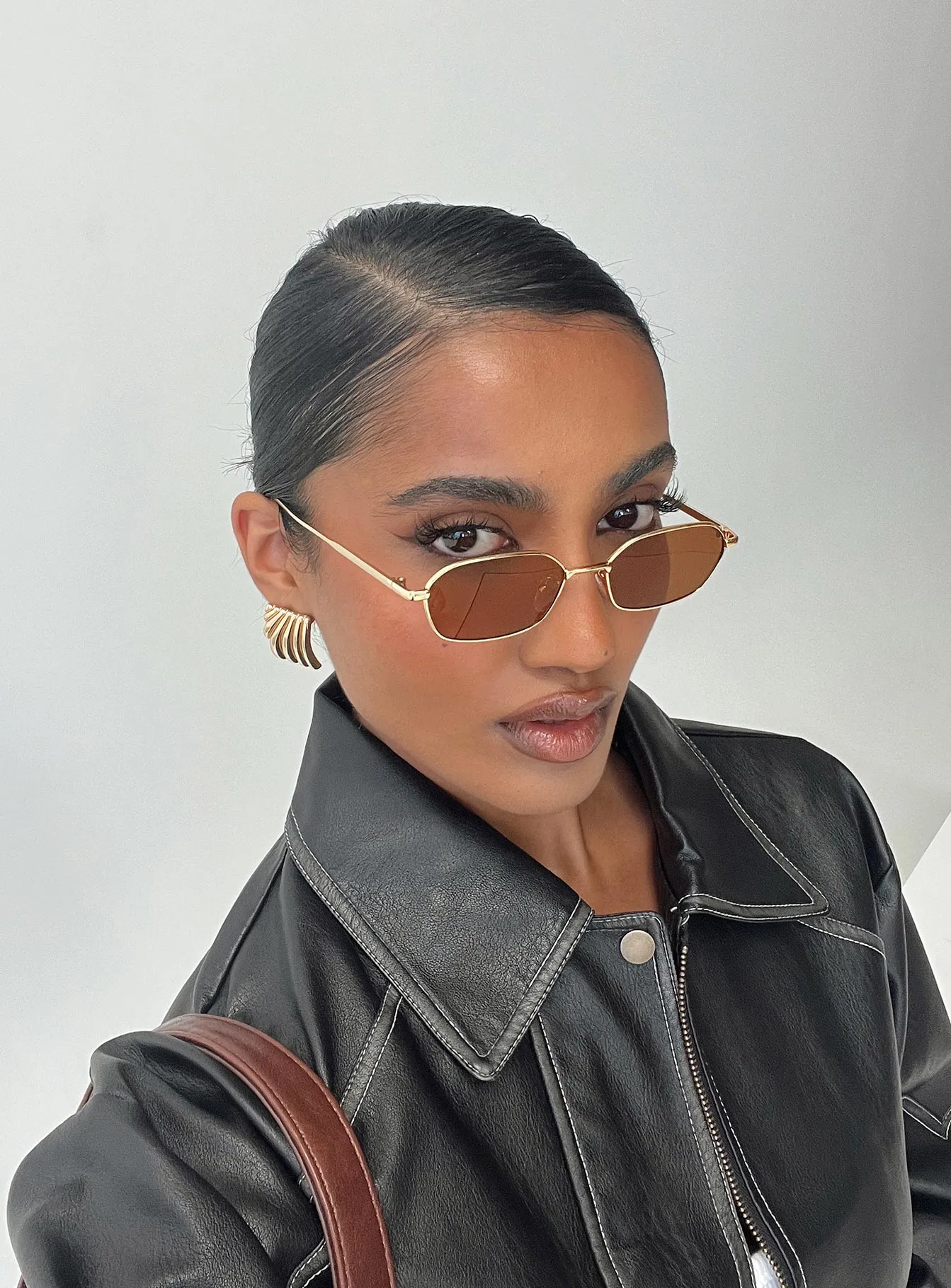 Anniston Sunglasses Brown sold by Princess Polly