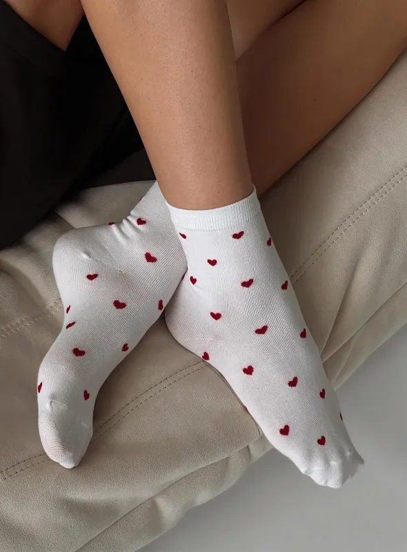 Sweet Heart Socks White / Red sold by Princess Polly