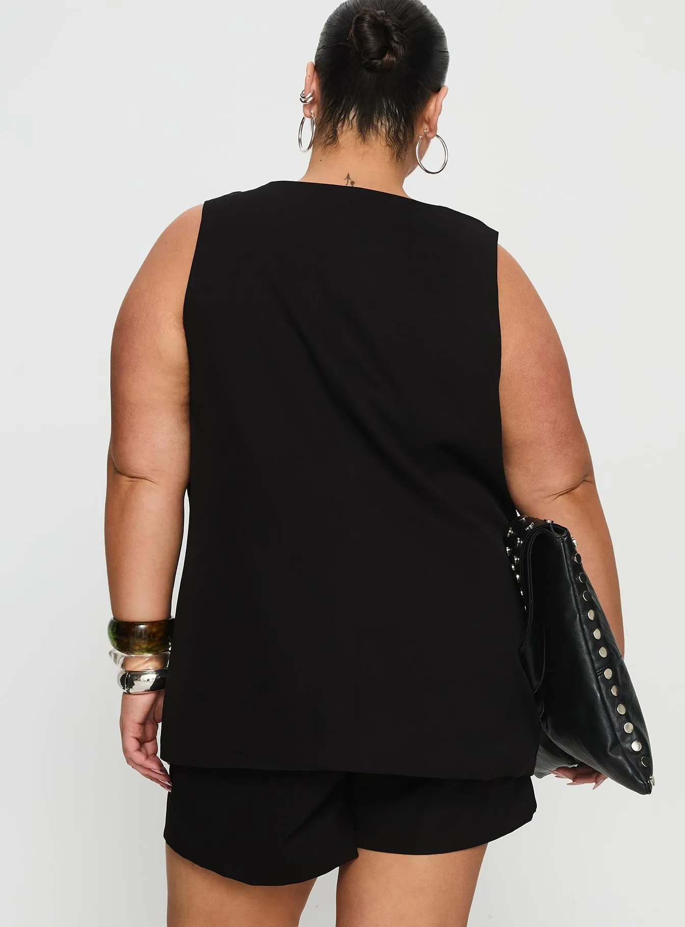 Lesky Set Black Curve sold by Princess Polly product image thumbnail 4