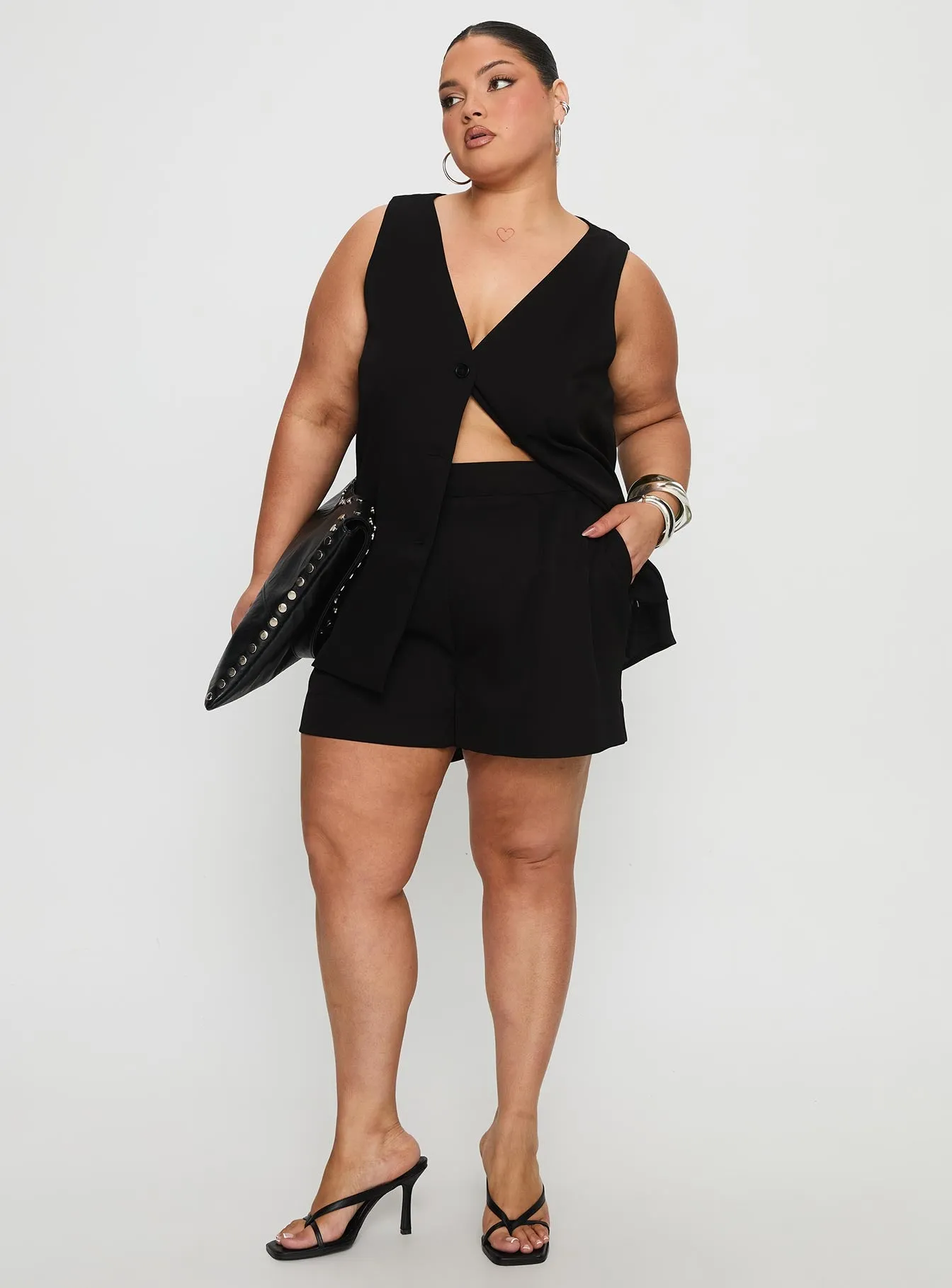 Lesky Set Black Curve sold by Princess Polly product image thumbnail 2