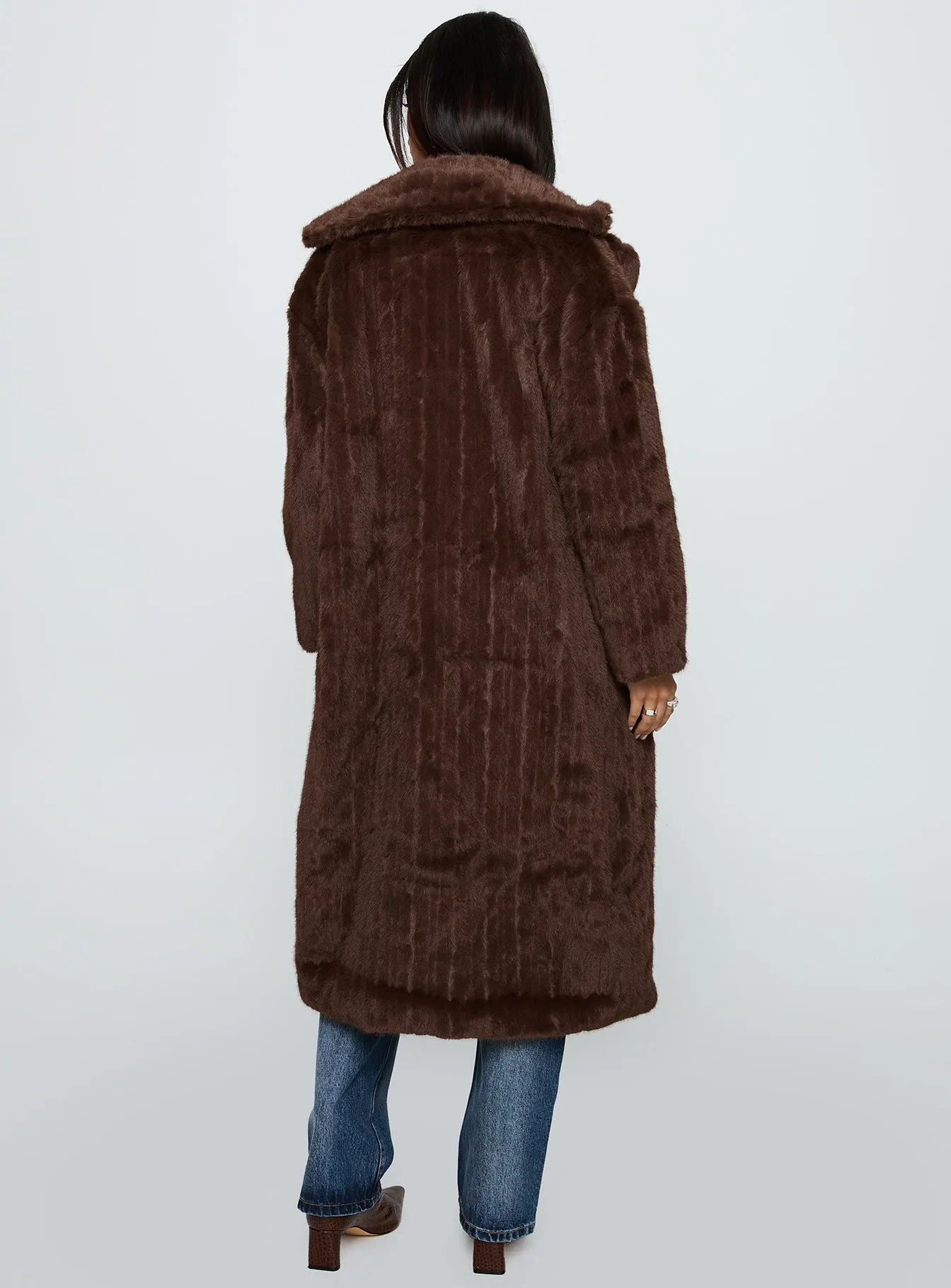 Moss Faux Fur Coat Chocolate sold by Princess Polly product image thumbnail 5