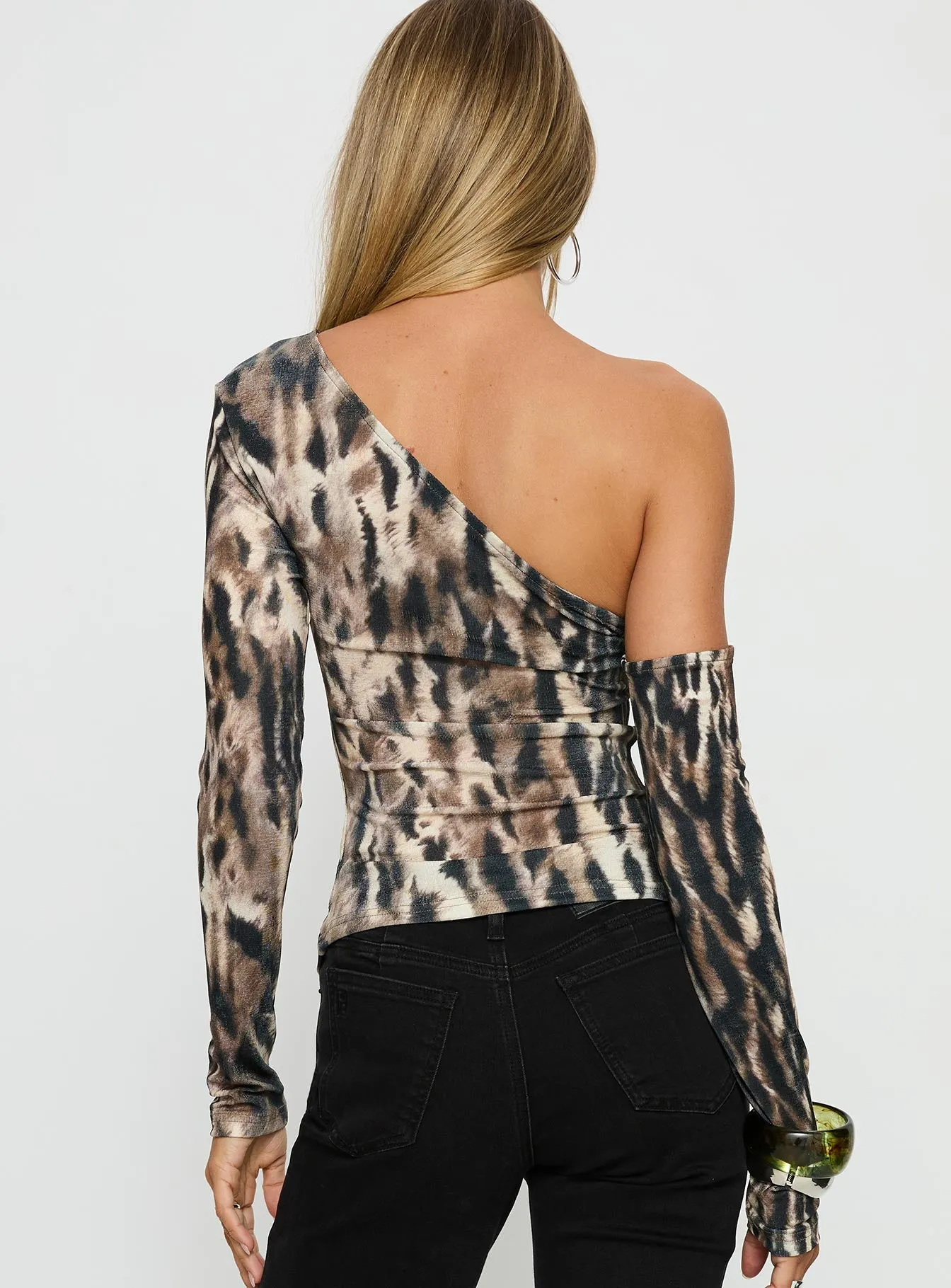 Evelene One Shoulder Long Sleeve Top Animal sold by Princess Polly product image thumbnail 5